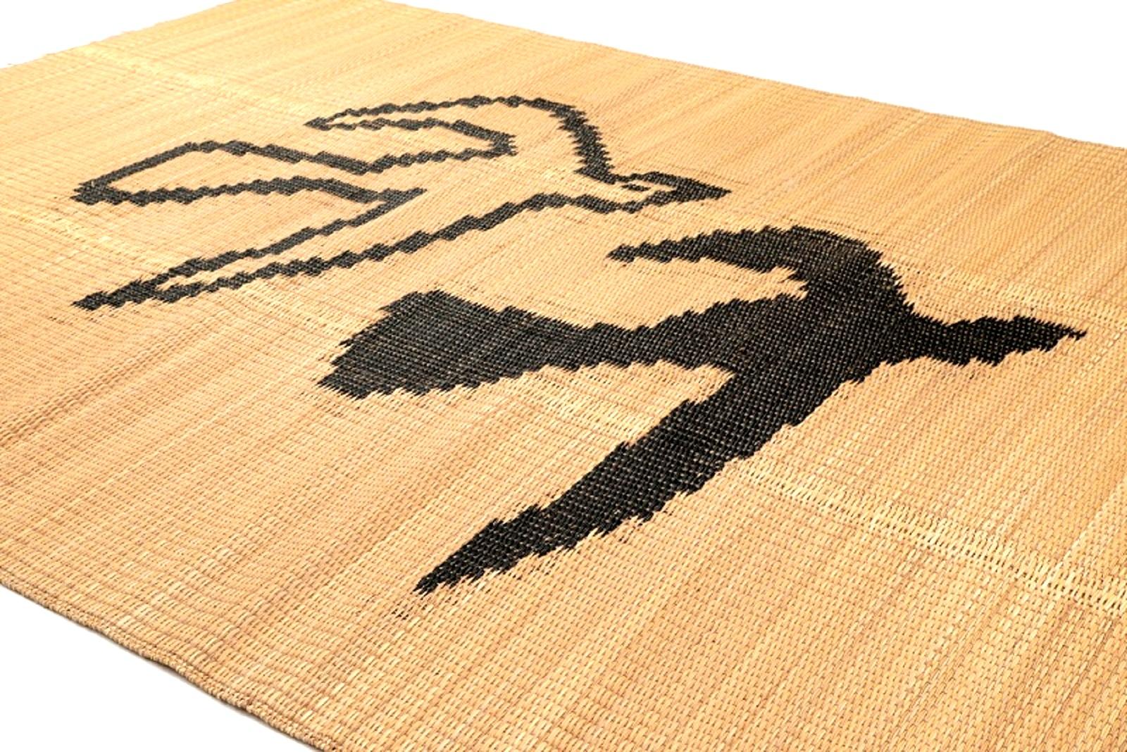 Hand-Crafted Handwoven Rug in Natural Fiber for Contemporary house with Eco-Friendly Charm. For Sale