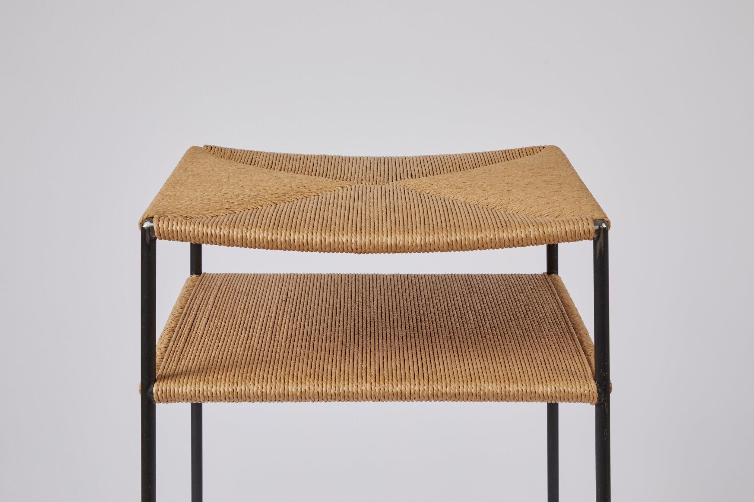 Américain Tabouret de bar en jonc tissé à la main en vente