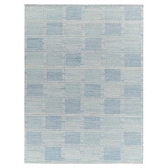Tejido plano de estilo escandinavo con diseño geométrico azul by Rug & Kilim