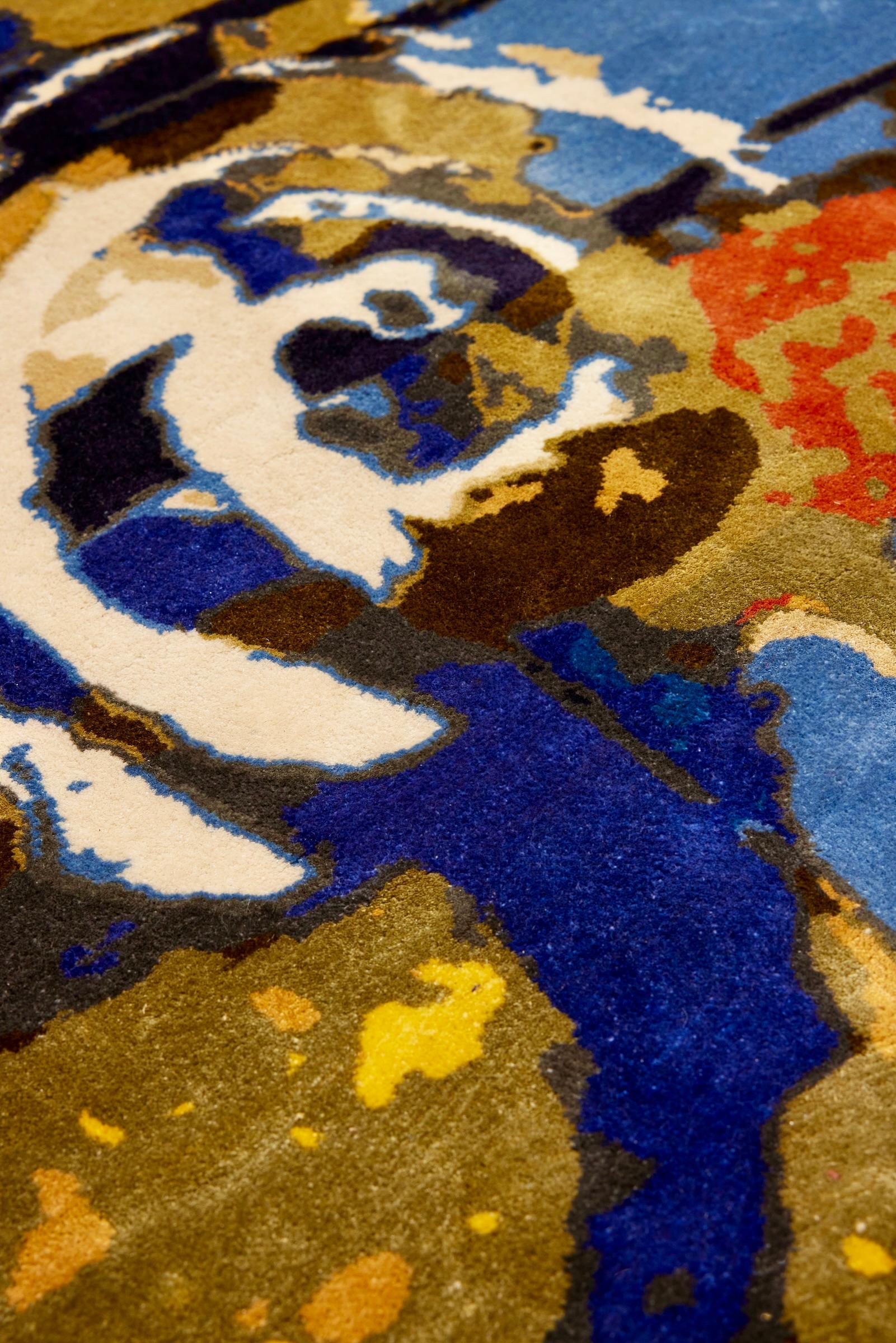 Handgewebter Seidenteppich, entworfen von Dena Lawrence und in Kaschmir gewebt.  Lebendiges Blau im Zustand „Neu“ im Angebot in WEMBLEY DOWNS, AU