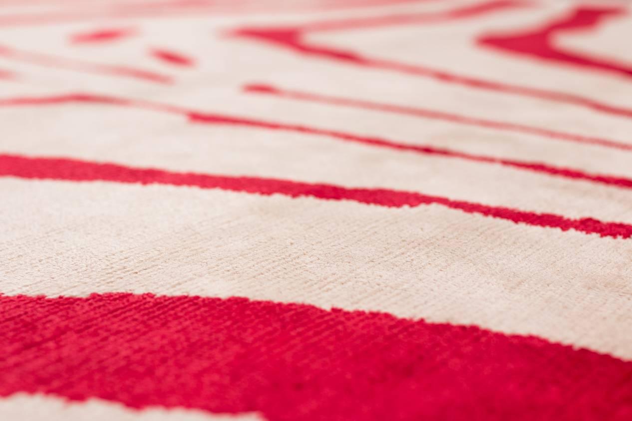 Red And White Contemporary Silk Zebra Rug By CARINI 6x9 1