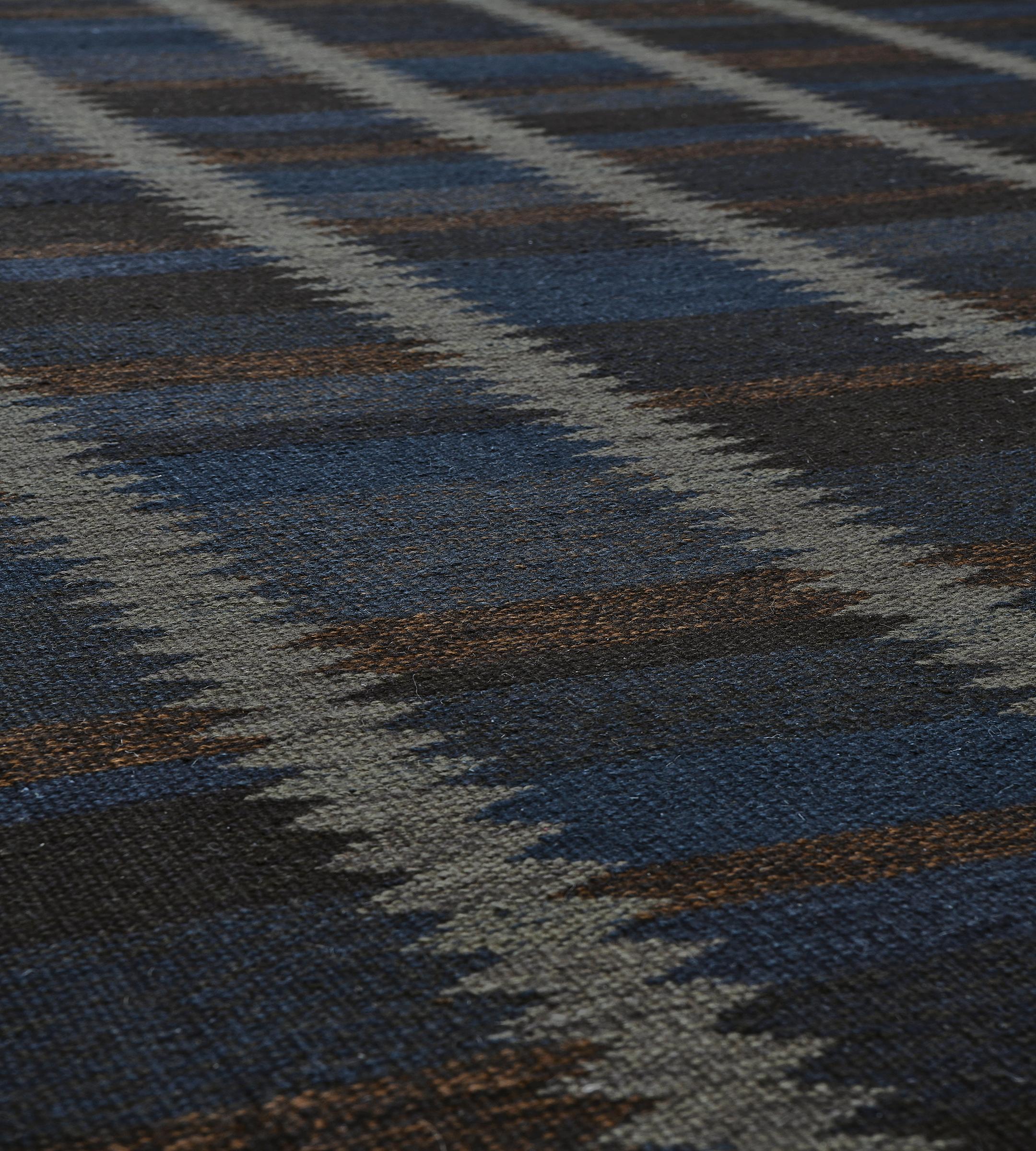 Handwoven Swedish Inspired Flat-Weave Wool Rug In New Condition For Sale In West Hollywood, CA