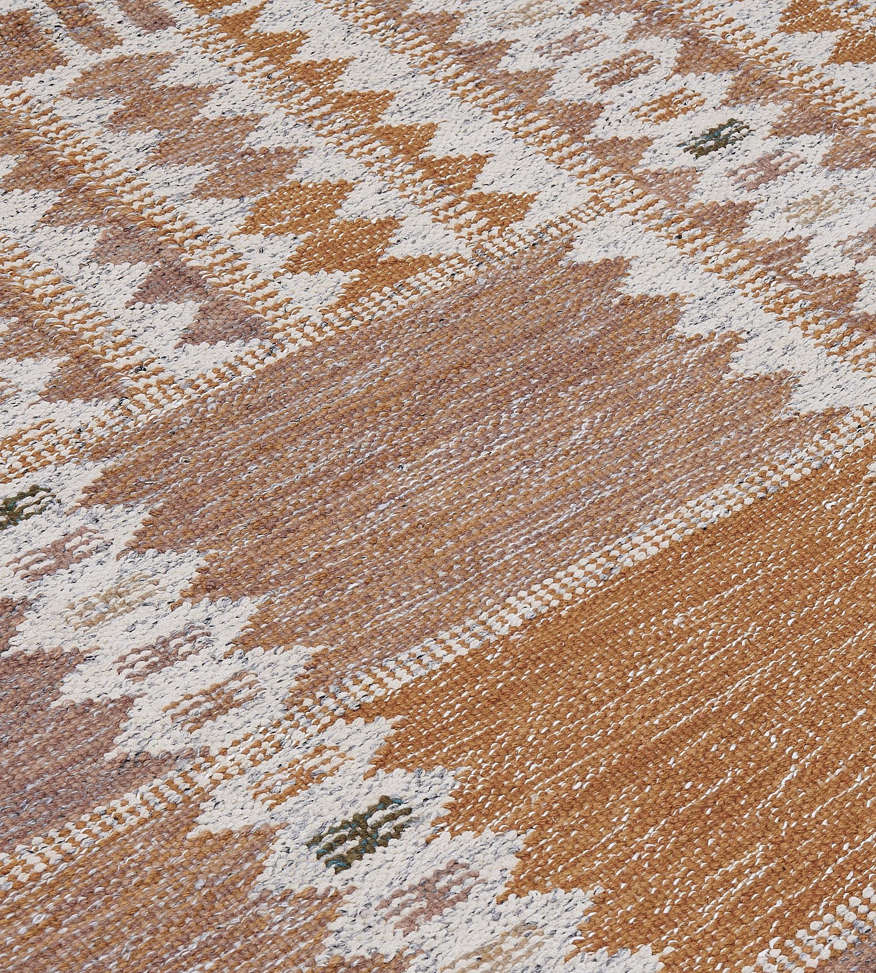 Handgewebter schwedisch inspirierter Flachgewebe-Teppich (Wolle) im Angebot