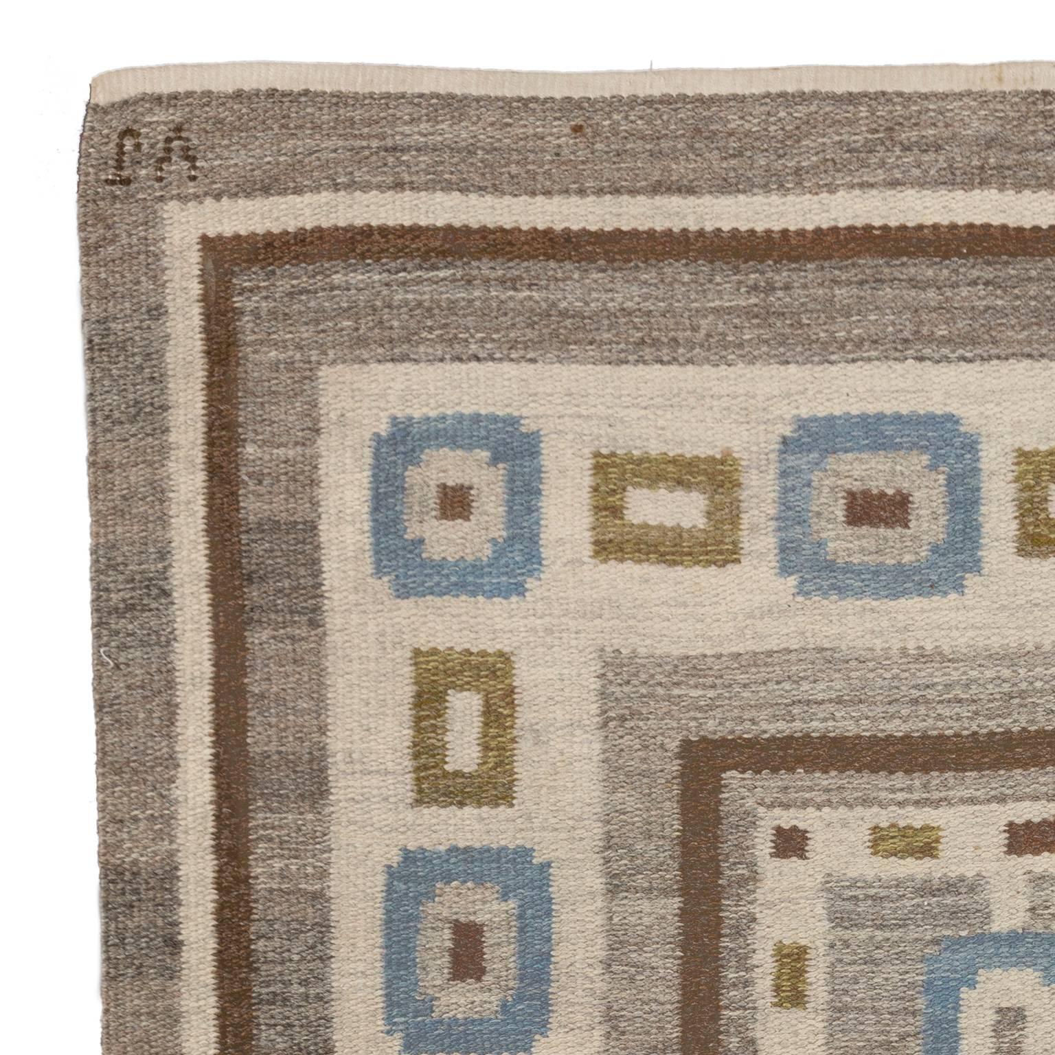 Mid-20th Century Handwoven Swedish Wool rug in Flat-Weave signed V.J.
