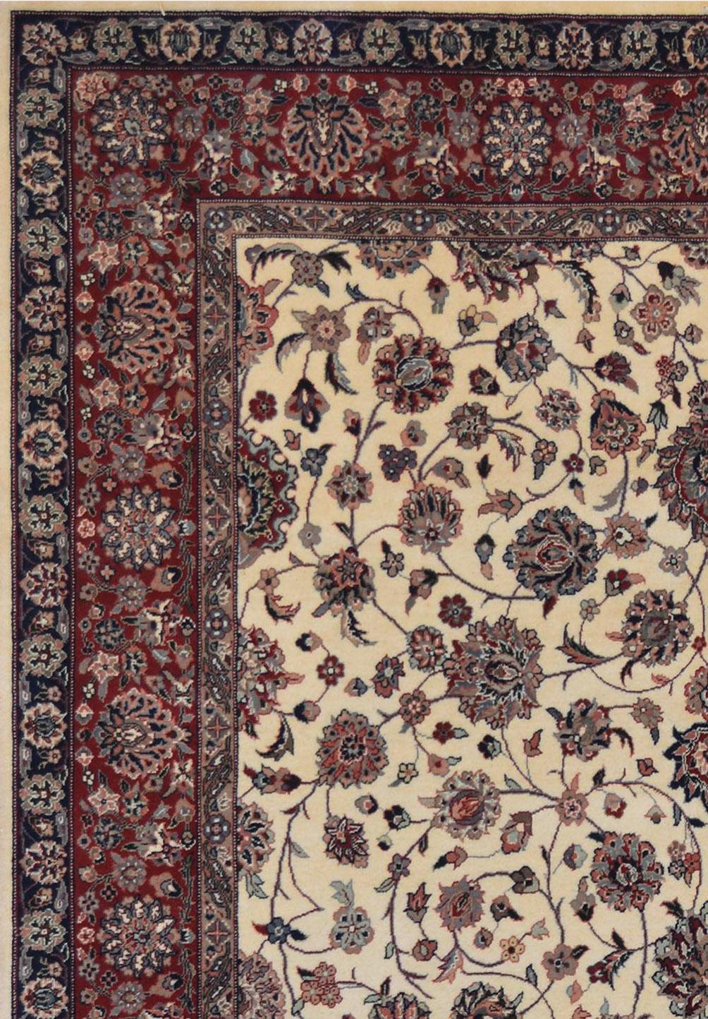 Handwoven Tabriz Style Rug In Excellent Condition For Sale In West Hollywood, CA