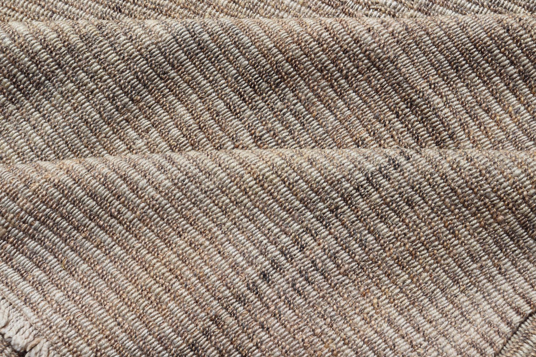 Alfombra Kilim Tejida a Mano con Textura en Tonos Beige, Crema y Marrón Suave 9'3 x 12'4 en venta 1