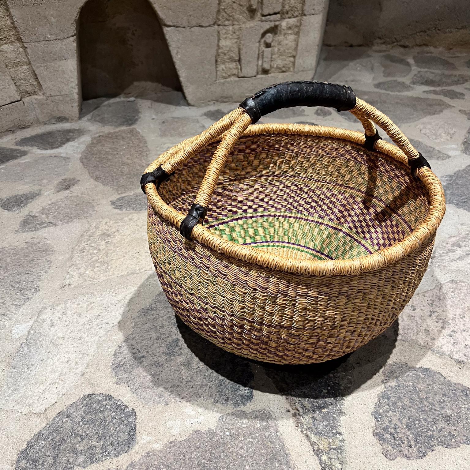 Handwoven Traditional African Bolga Farmer's Market Basket For Sale 8