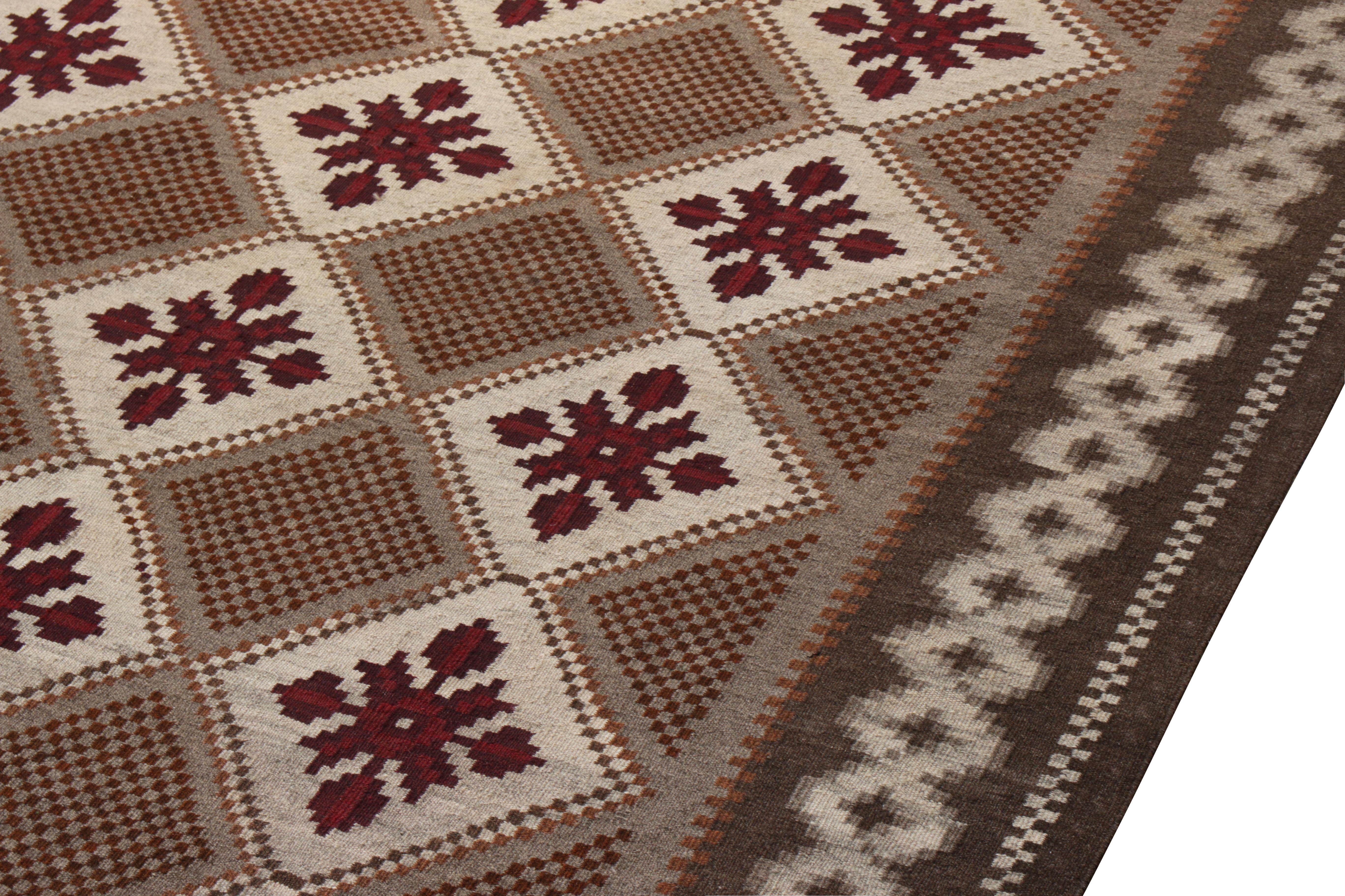 Handgewebter Moldawischer Vintage-Teppich in Beige-Braun mit Blumenmuster von Teppich & Kelim (Handgeknüpft) im Angebot