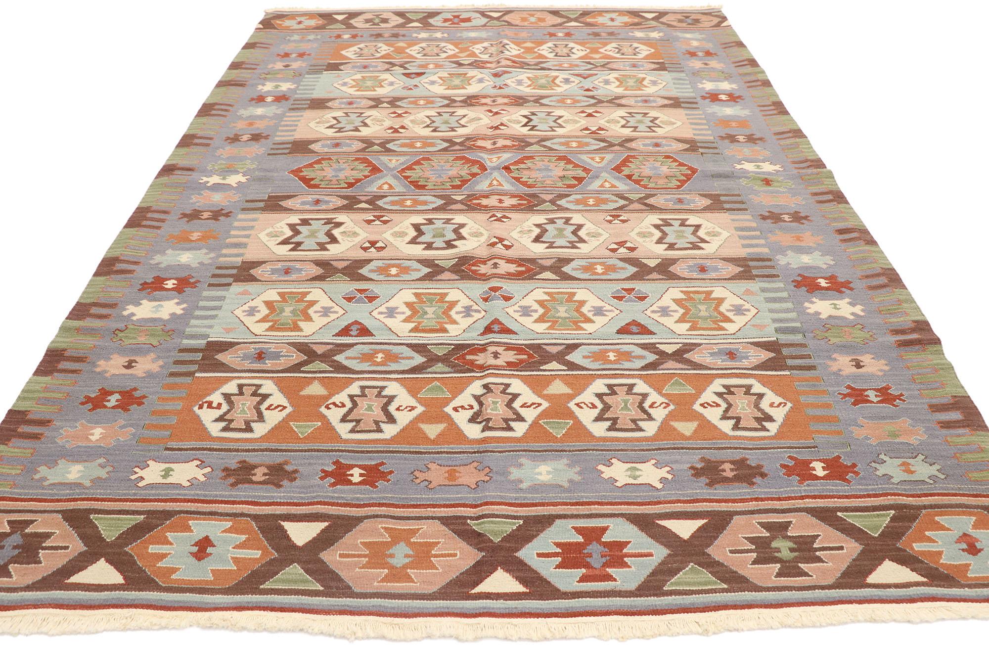 Handgewebter persischer Shiraz Flachgewebe-Teppich im Vintage-Stil (Stammeskunst) im Angebot