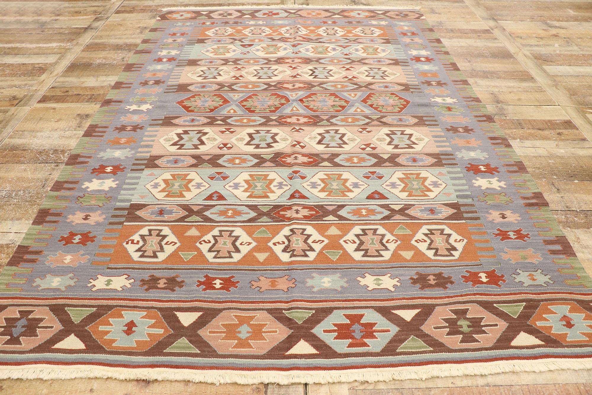 Handgewebter persischer Shiraz Flachgewebe-Teppich im Vintage-Stil (Wolle) im Angebot