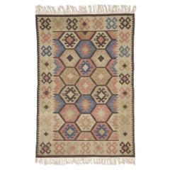 Handwoven Retro Persian Shiraz Flatweave Carpet
