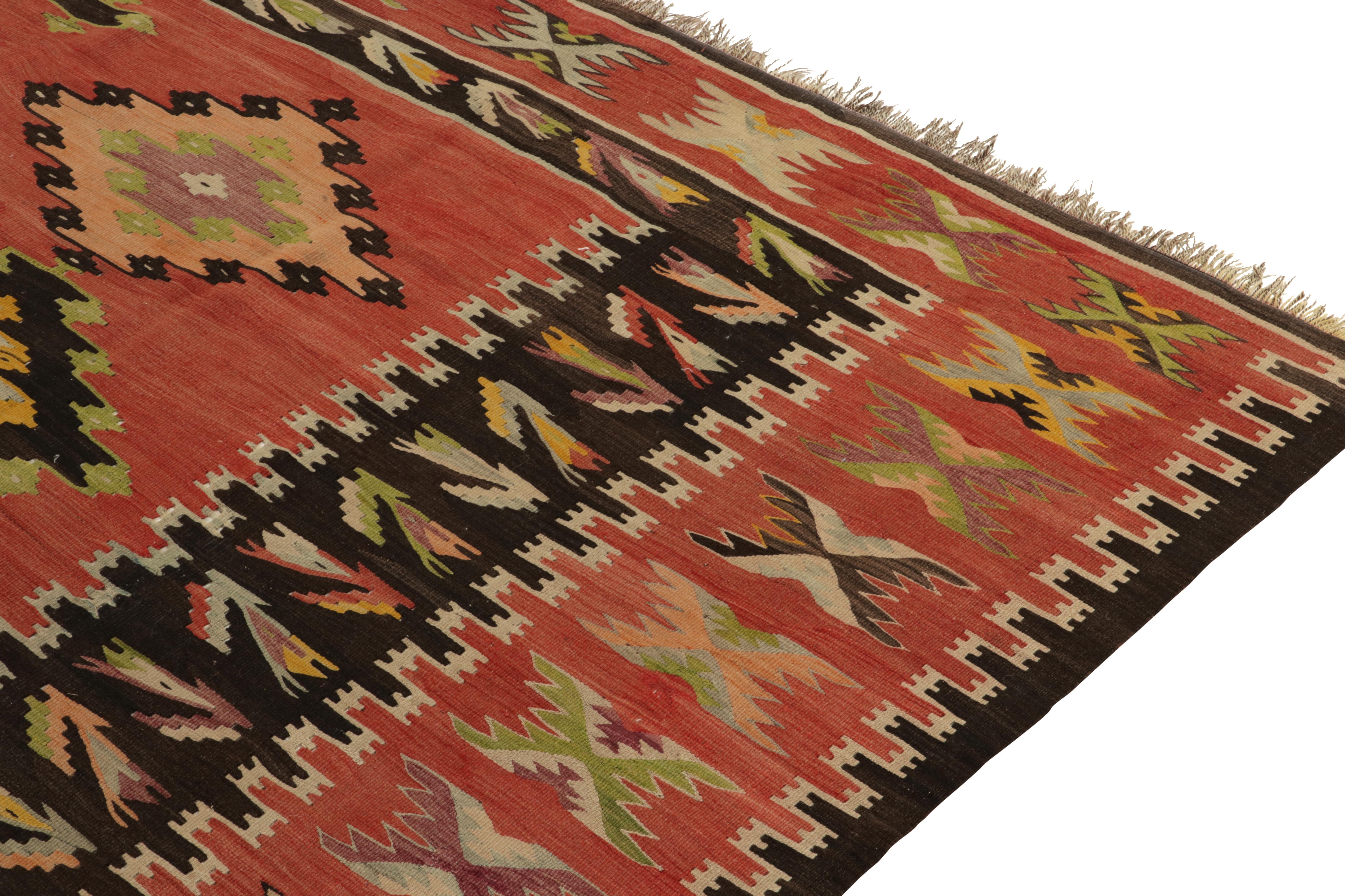 Handwoven Vintage Kilim in Red, Brown and Green Medallion Pattern by Rug & Kilim In Good Condition For Sale In Long Island City, NY