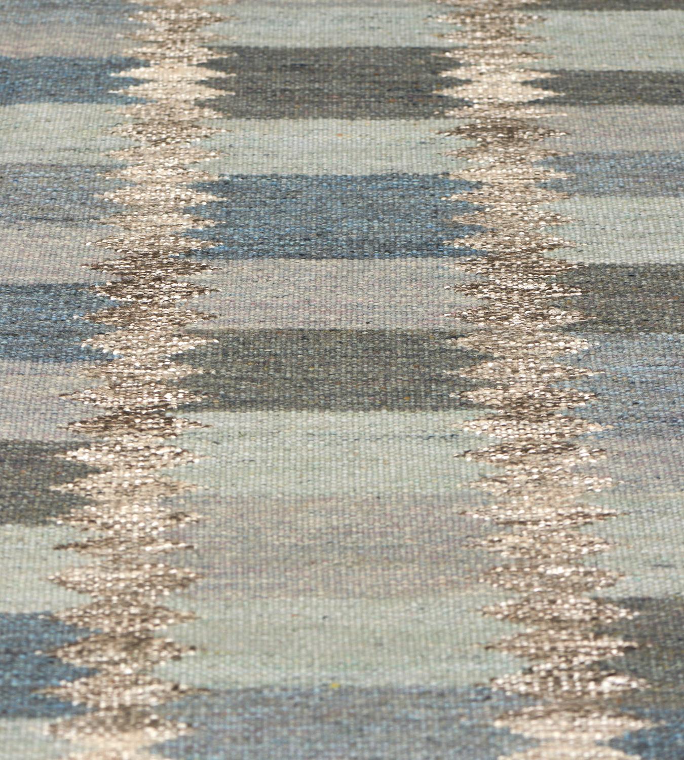 Handwoven Wool Flatweave Swedish Rug In New Condition For Sale In West Hollywood, CA