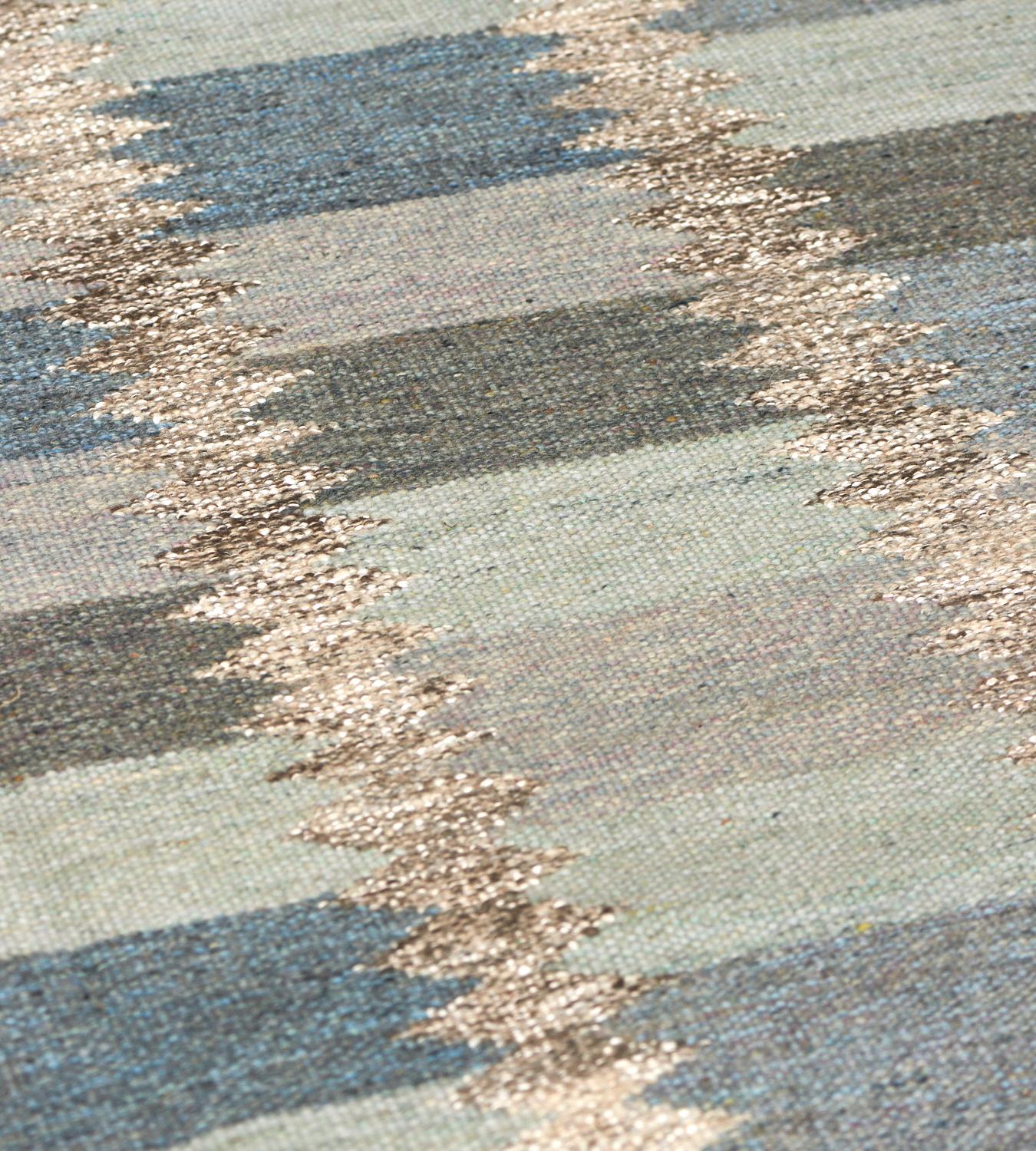 Contemporary Handwoven Wool Flatweave Swedish Rug For Sale