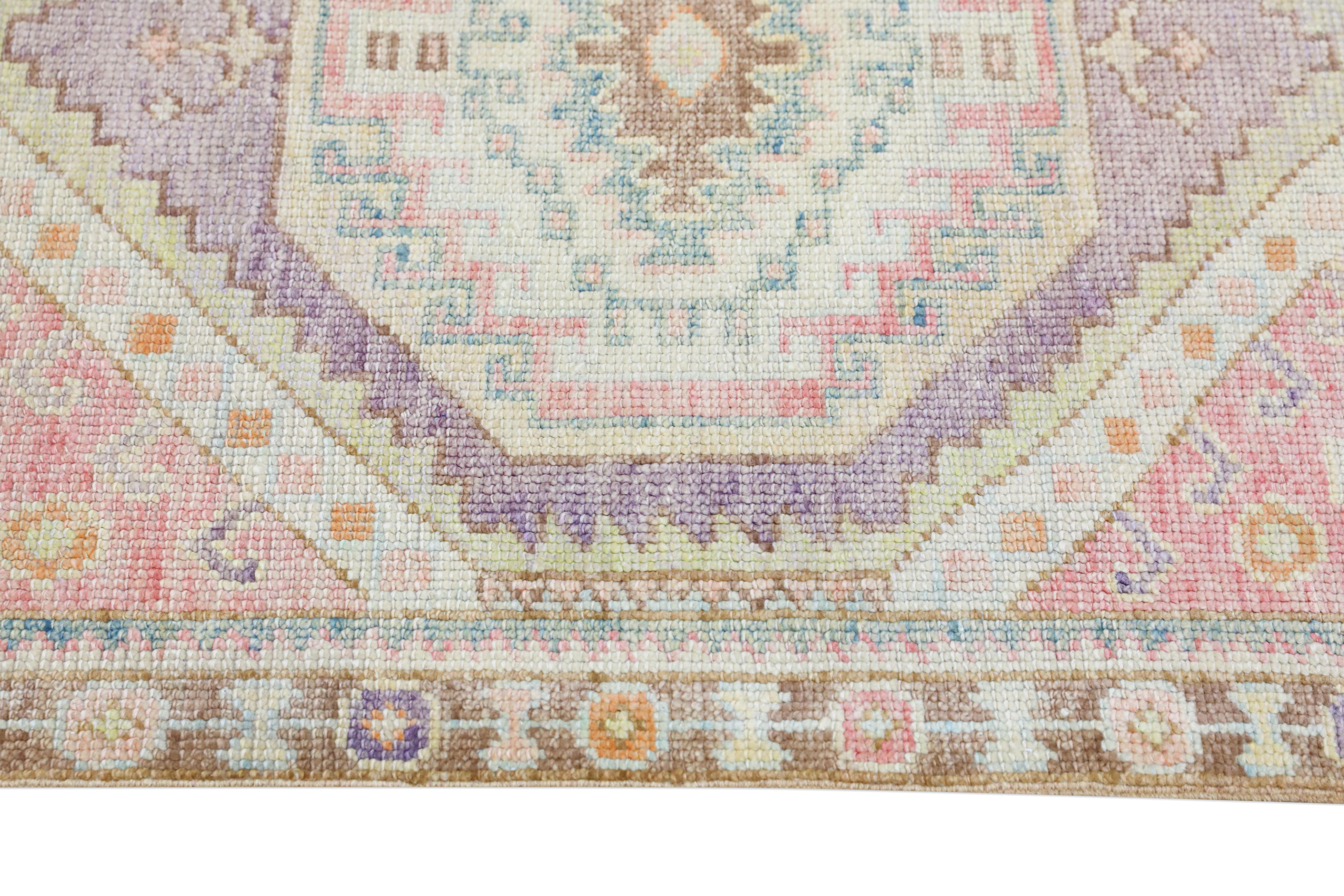 Contemporary Handwoven Wool Oriental Turkish Oushak Rug 2'11
