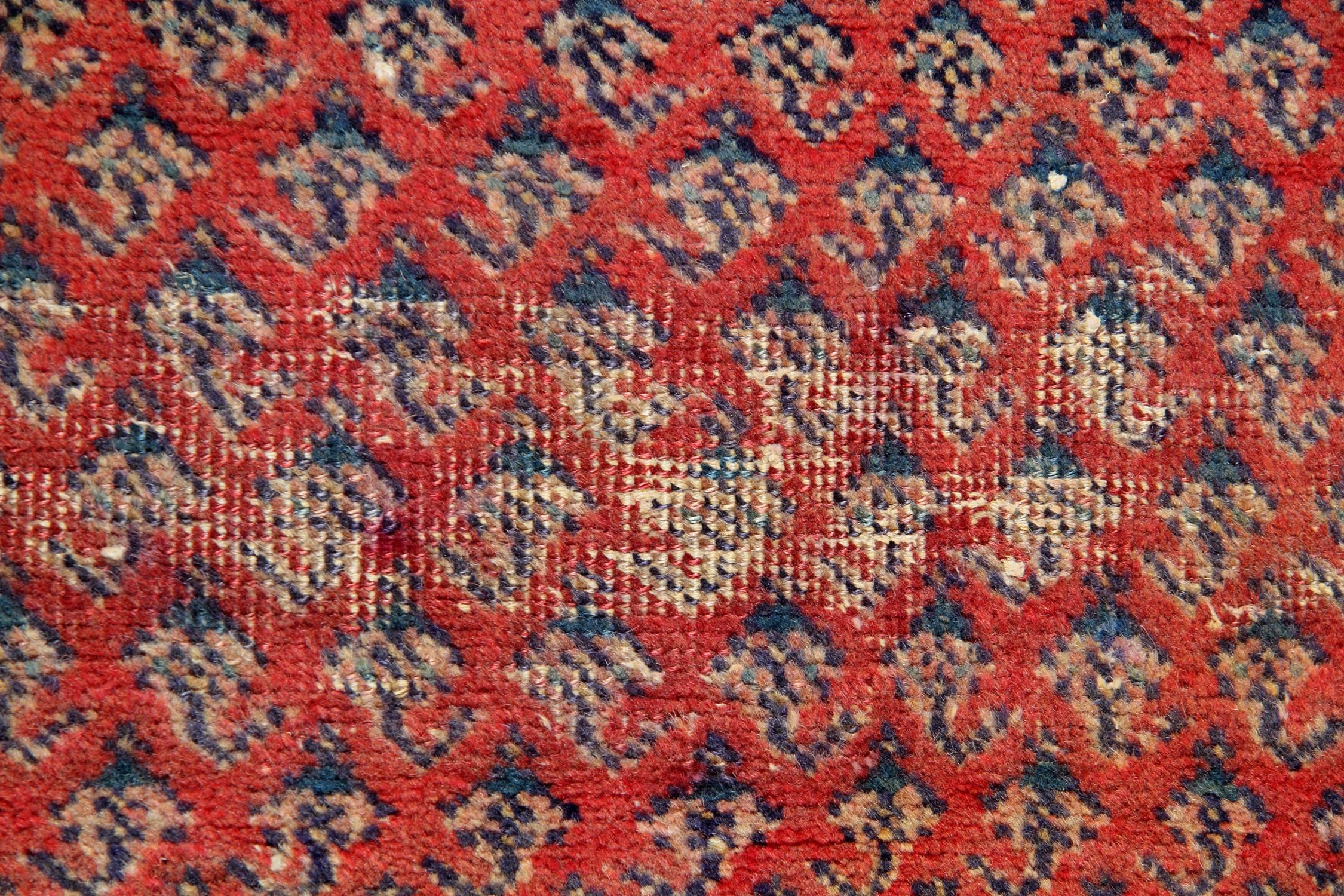 Handwoven Wool Runner Rug Traditional Red Tribal Carpet Stair Runner Rug In Excellent Condition For Sale In Hampshire, GB