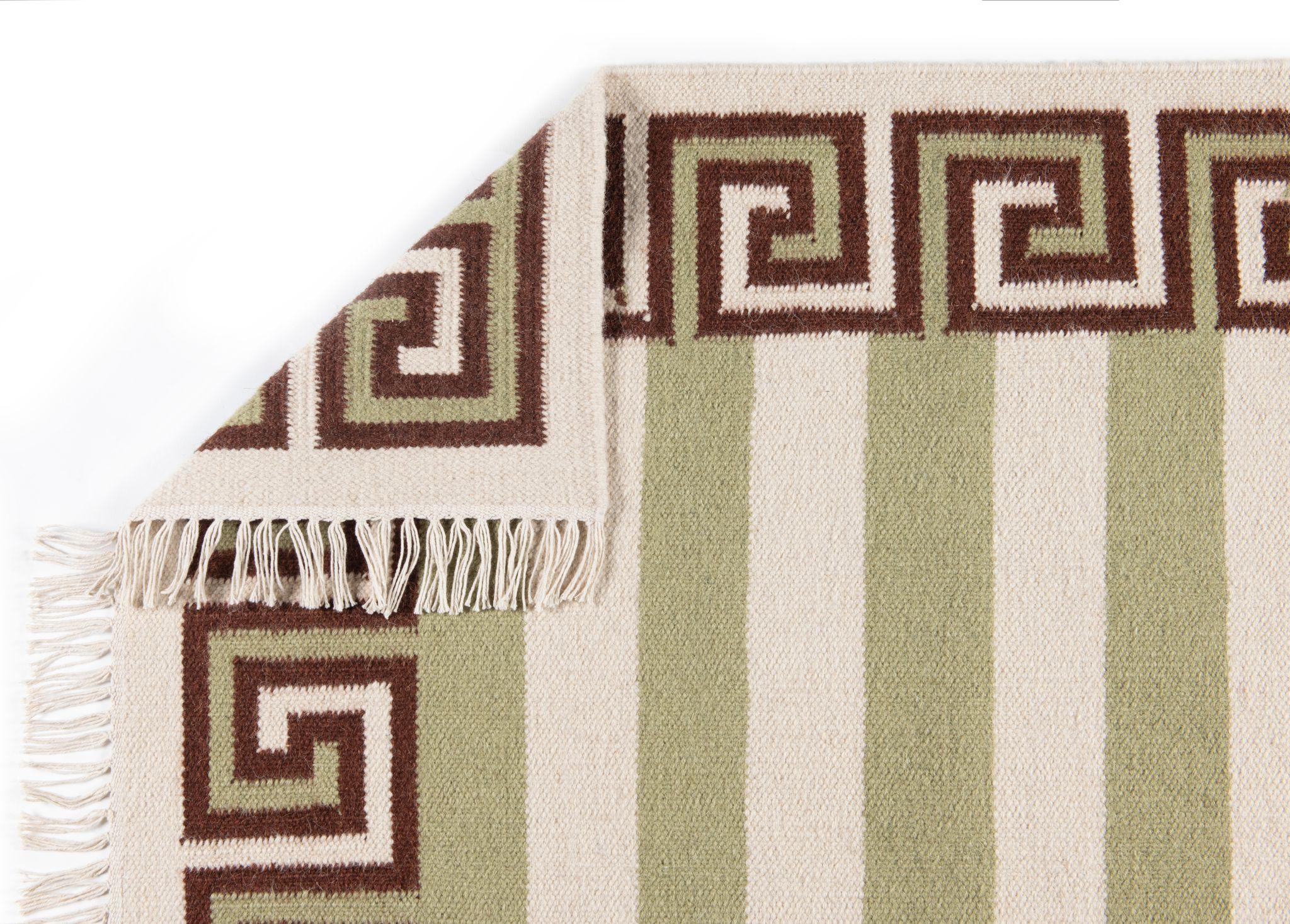 Handgewebter Wollteppich mit Streifen, 8' x 10', Sage, Chocolate Brown und Eggshell (Indisch) im Angebot