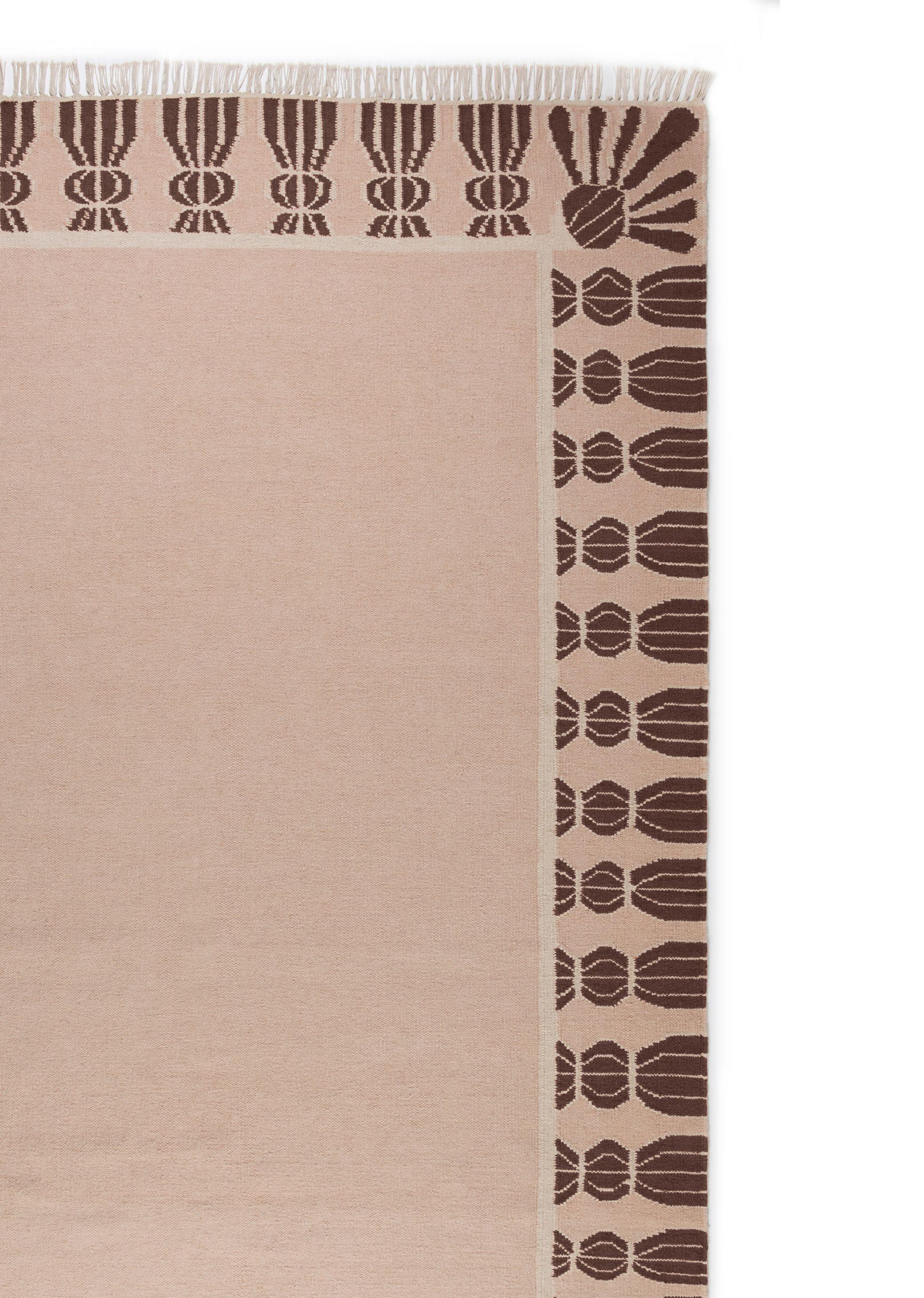 Handgewebter Wollteppich mit Quasten, 9' x 12', Bisque Pink, Chocolate Brown und Eggshell (Böhmisch) im Angebot