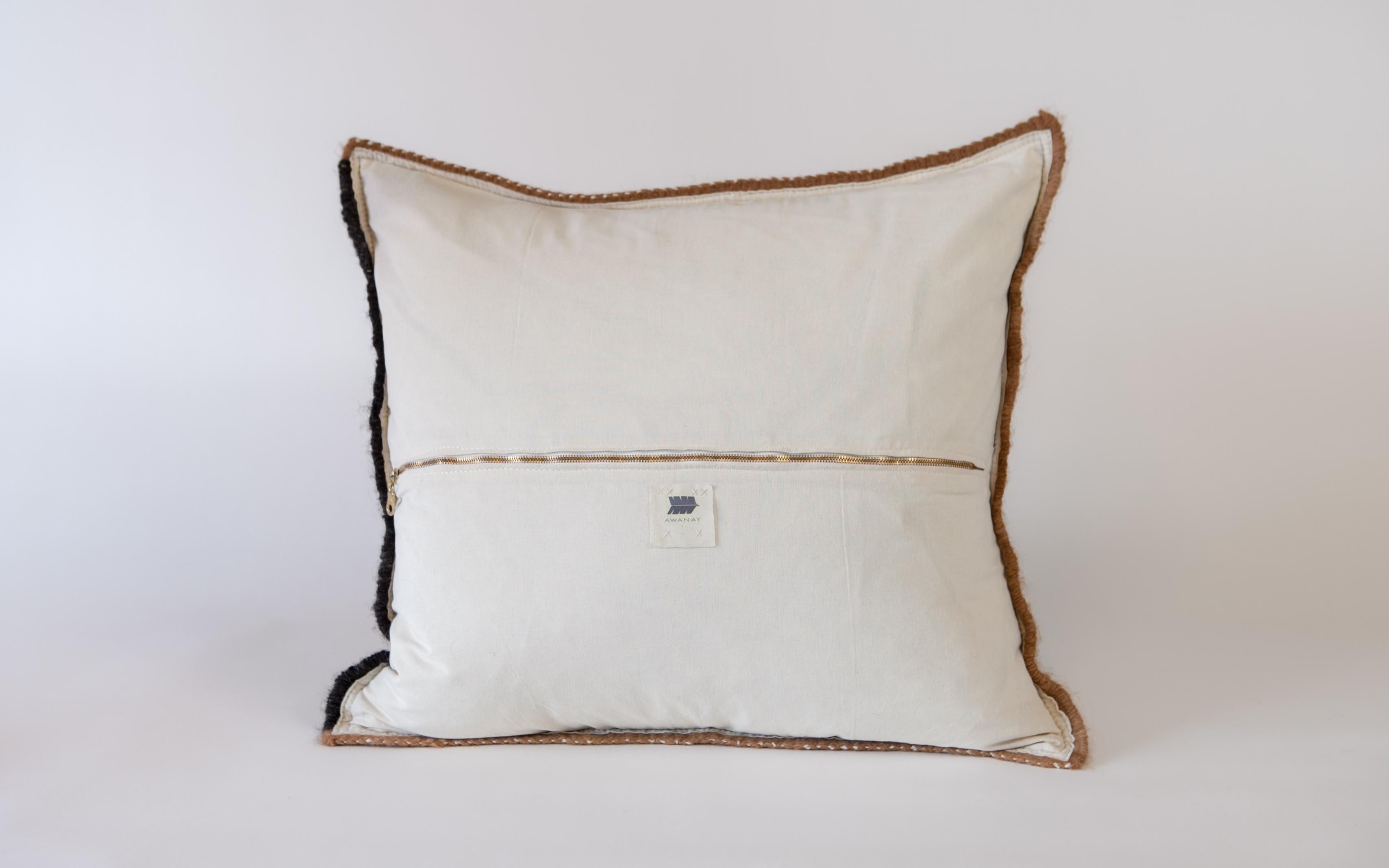 Handwoven Wool Throw Pillow in Ivory from Argentina, in Stock In New Condition In West Hollywood, CA