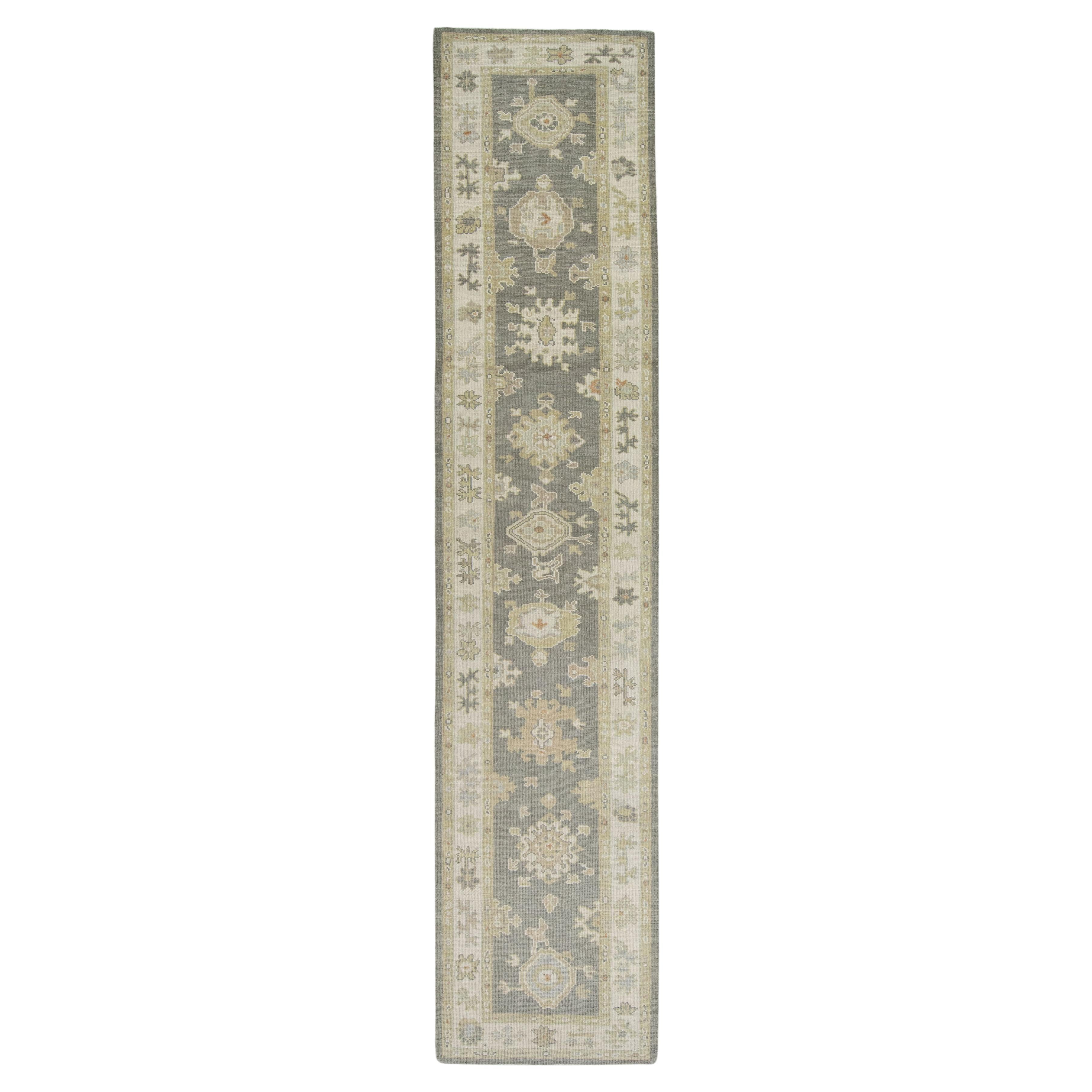 Handgewebter türkischer Oushak-Teppich aus Wolle 2'10"x 14'6"