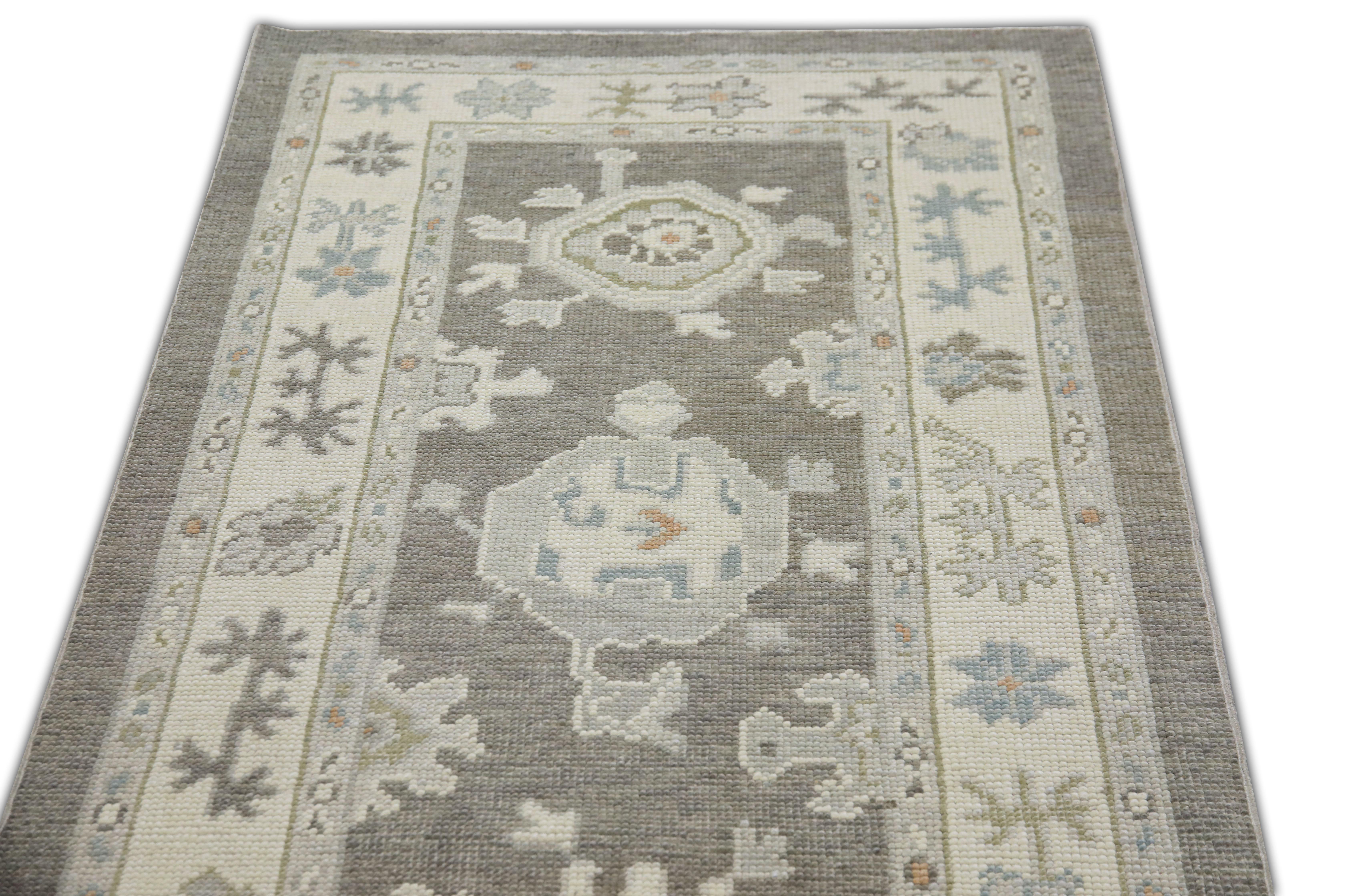 Modern Handwoven Wool Turkish Oushak Rug 2'10