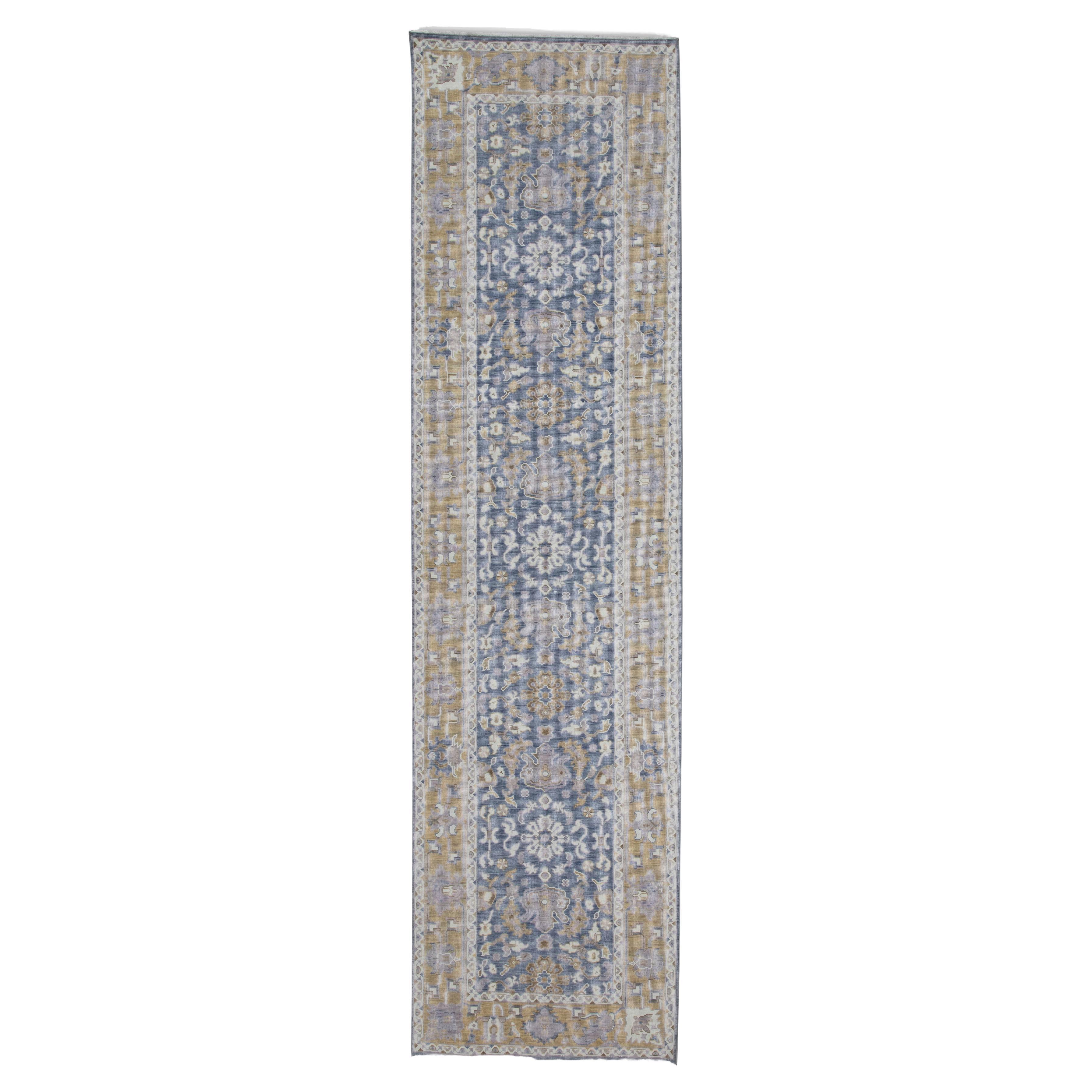 Handgewebter türkischer Oushak-Teppich aus Wolle 2'8"x 9'11"