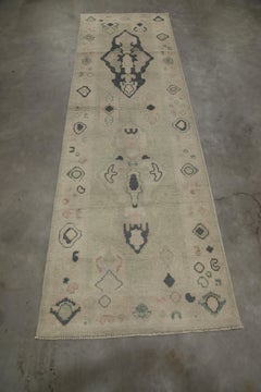 Tappeto Oushak turco in lana intrecciata a mano 2'9" x 9'2"