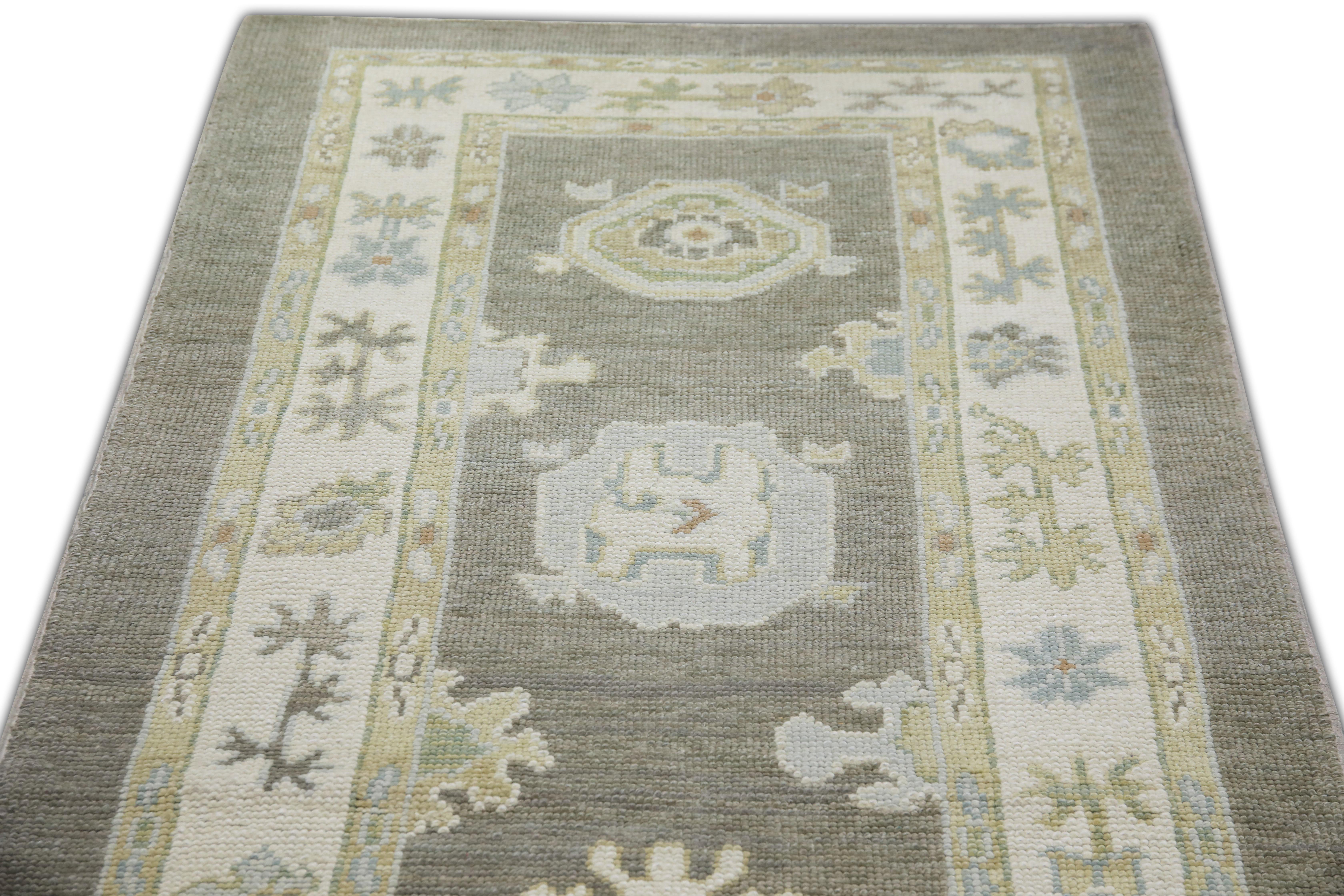 Modern Handwoven Wool Turkish Oushak Rug 3'1