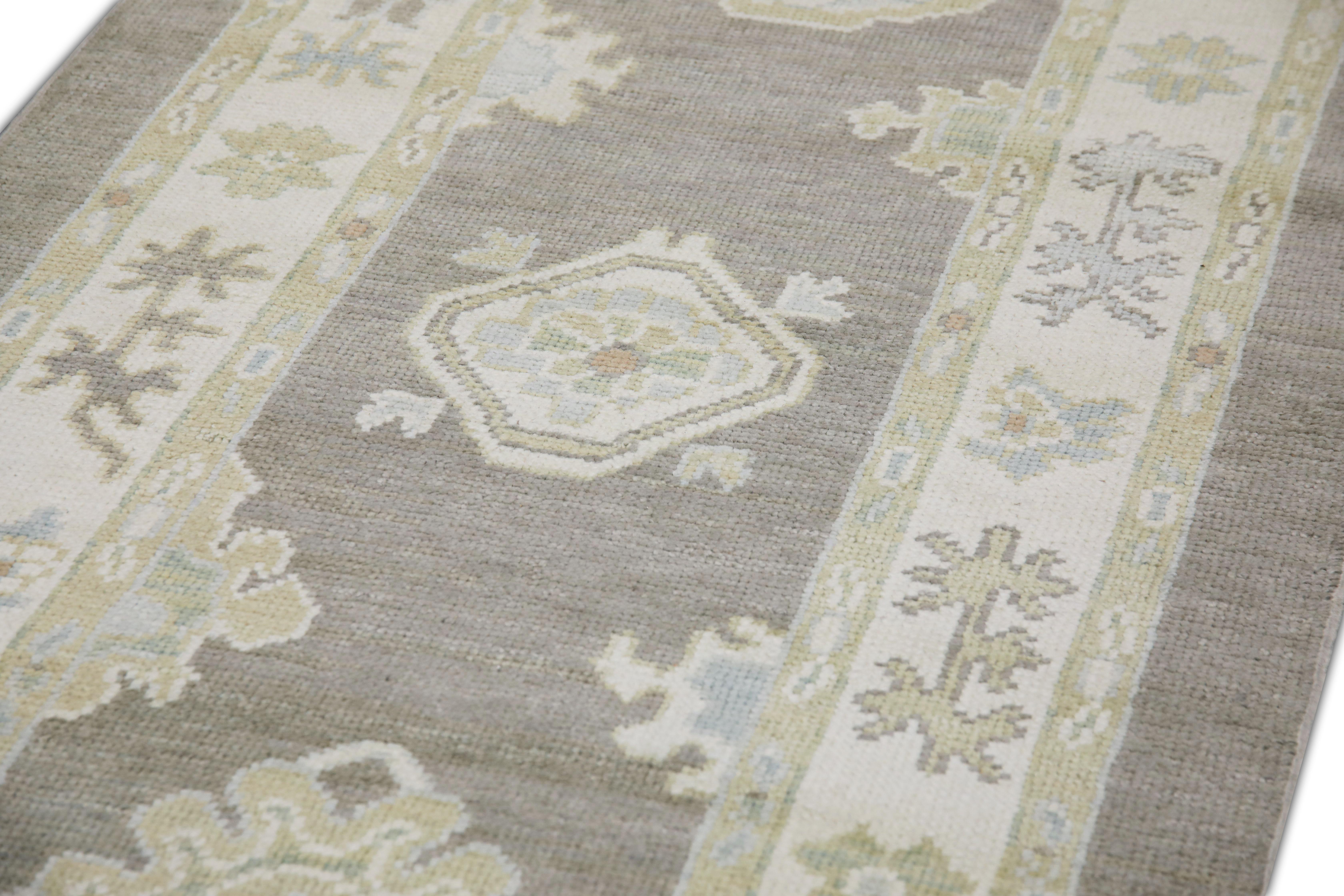 Handwoven Wool Turkish Oushak Rug 3'1