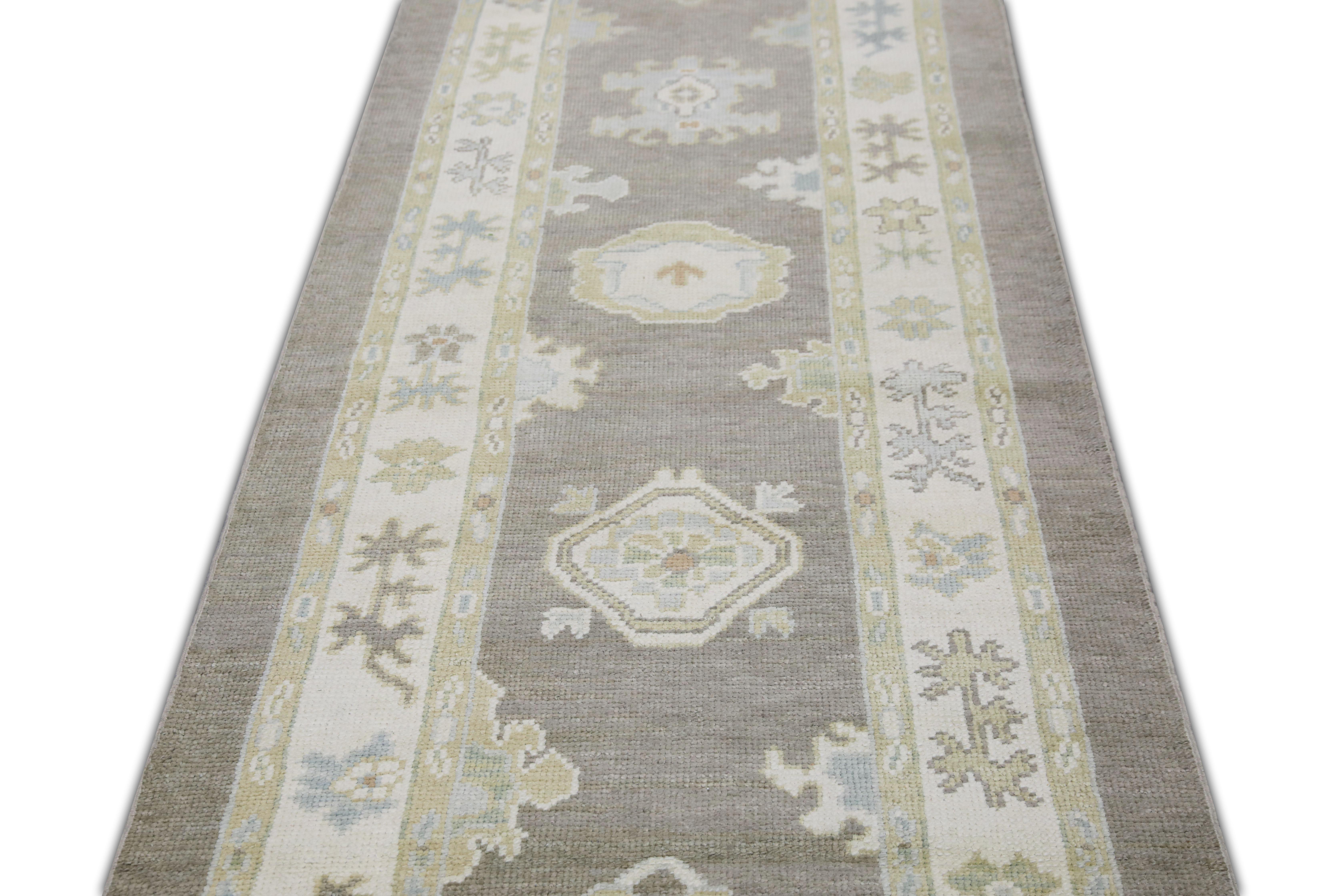 Contemporary Handwoven Wool Turkish Oushak Rug 3'1