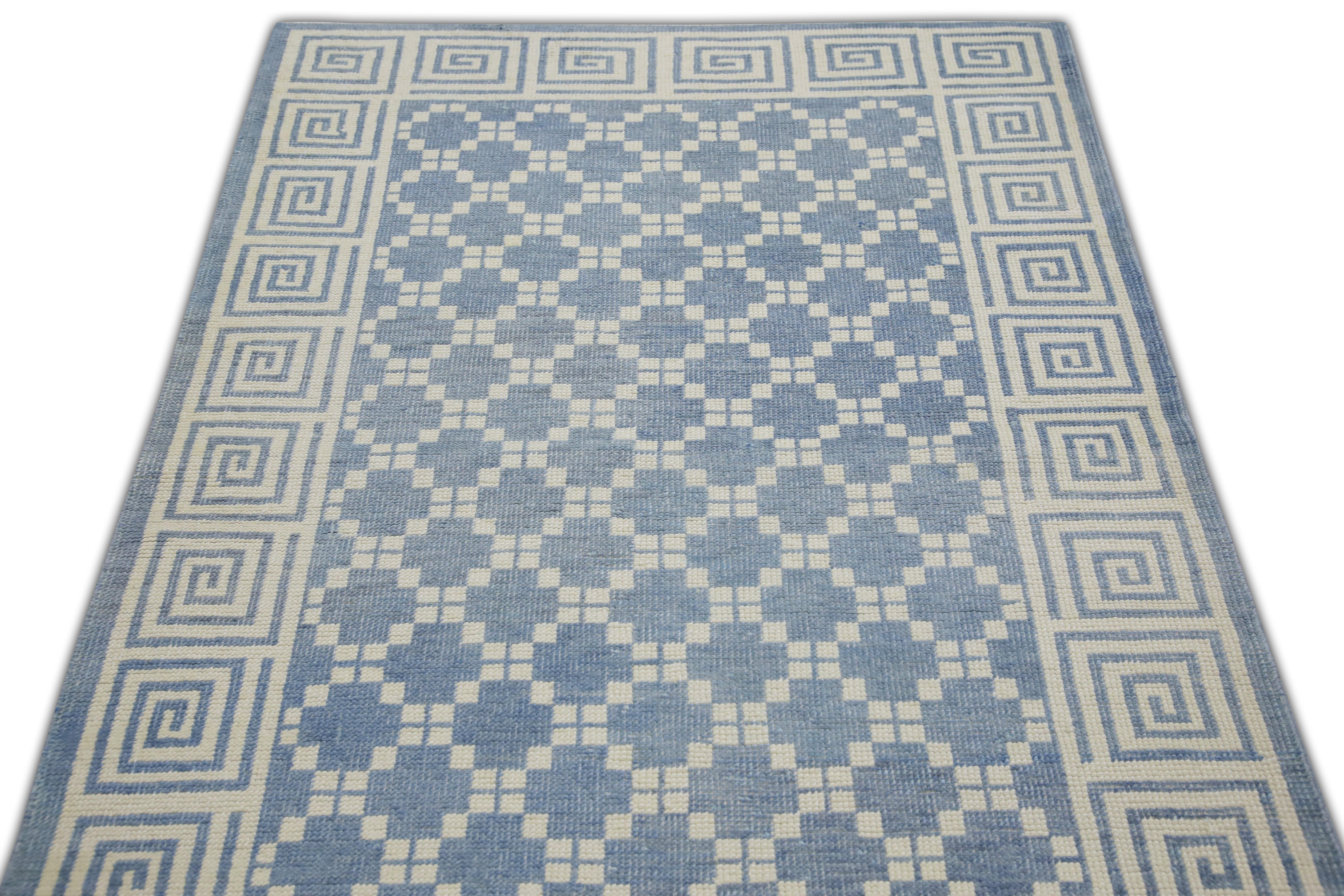 Modern Handwoven Wool Turkish Oushak Rug 3'9