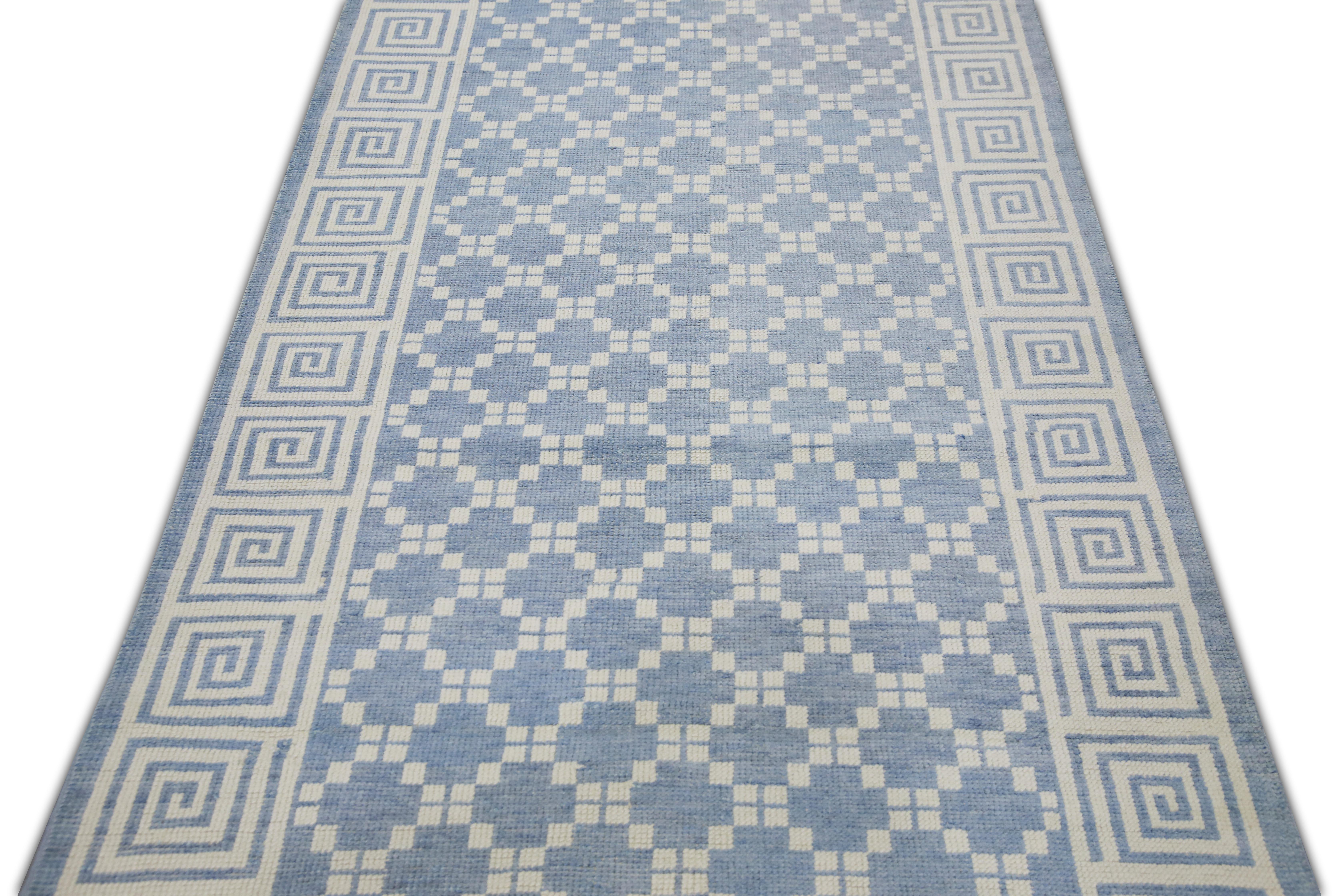 Contemporary Handwoven Wool Turkish Oushak Rug 3'9