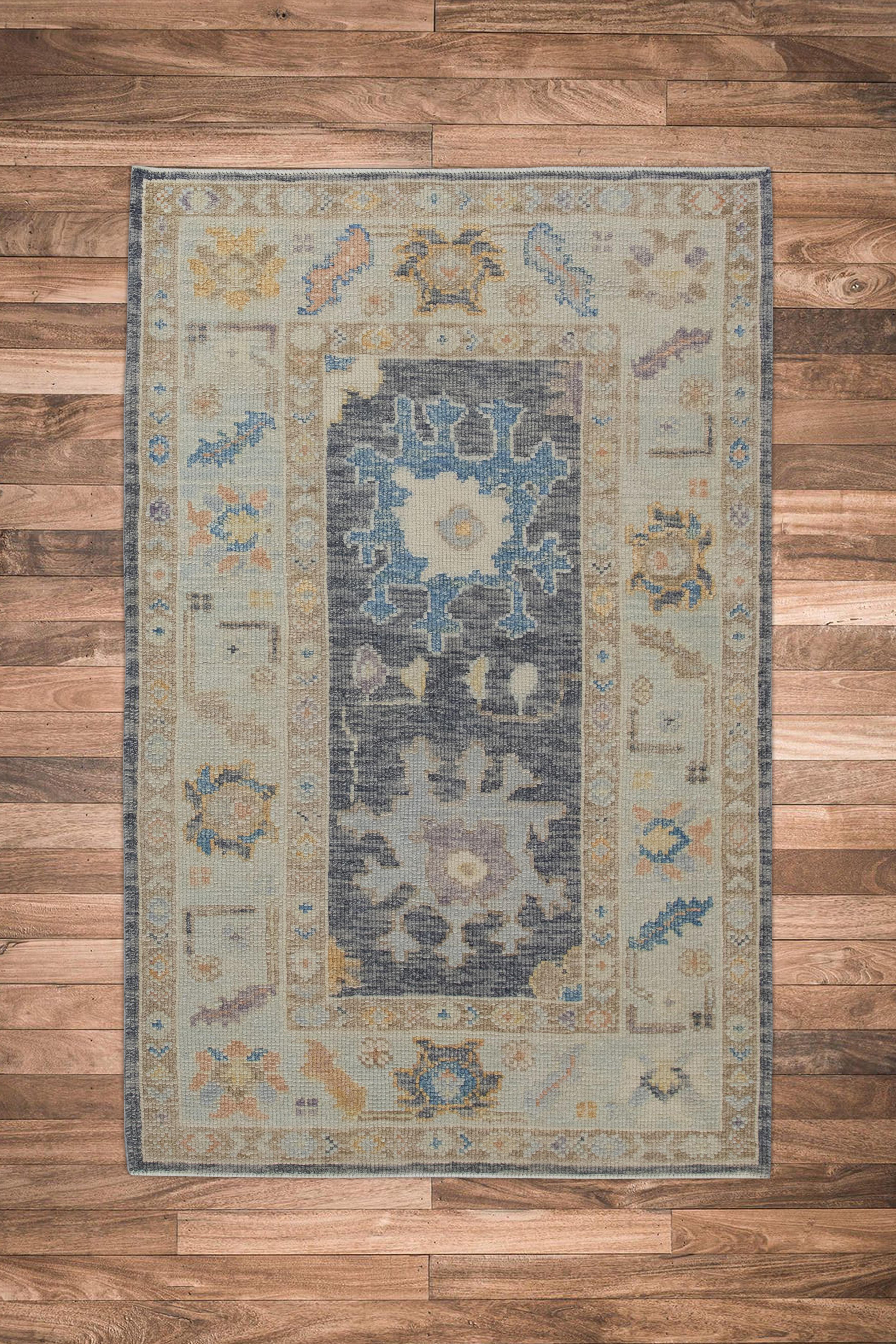 Tappeto Oushak turco in lana intrecciata a mano 3'x 4'9