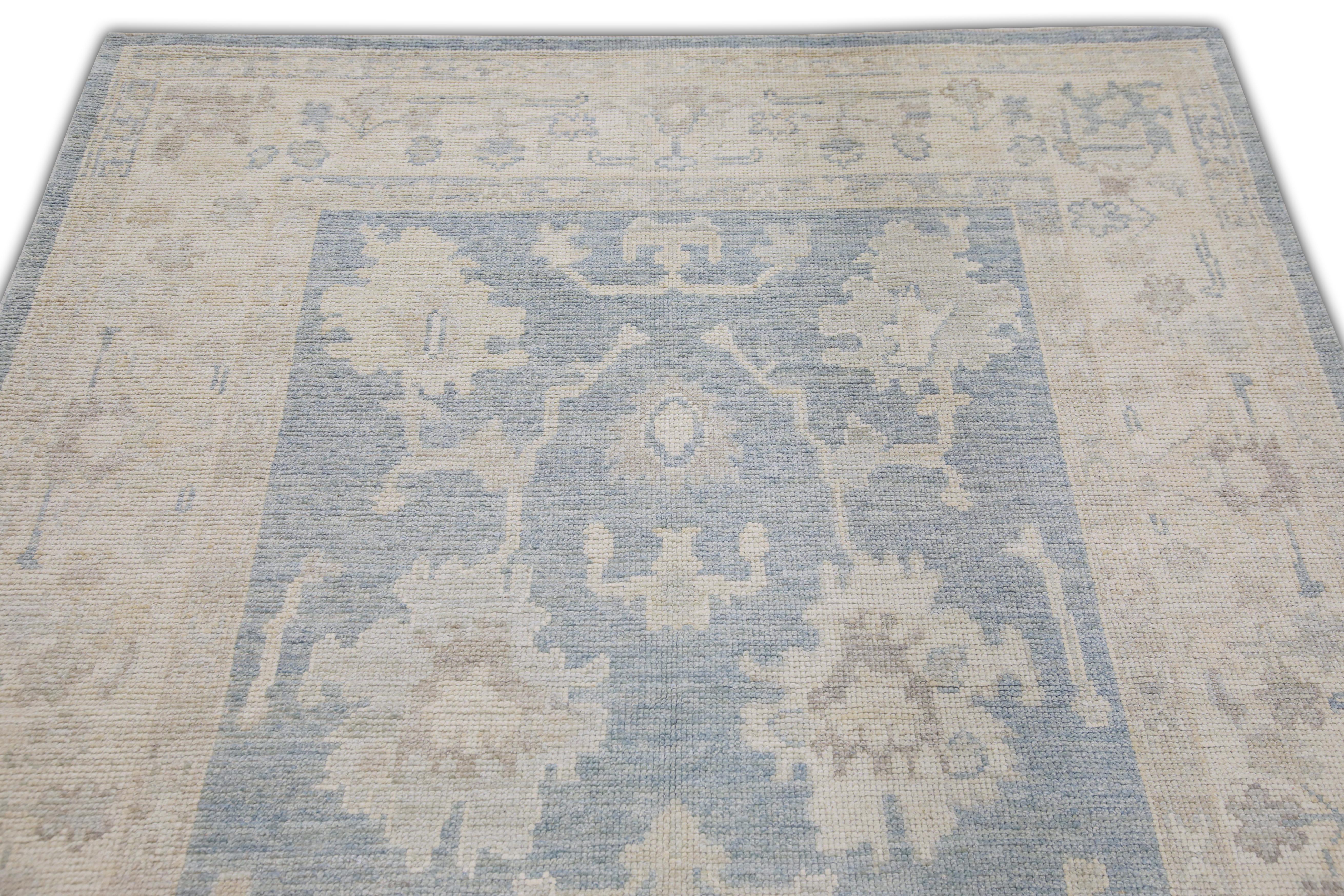 Modern Handwoven Wool Turkish Oushak Rug 4'11