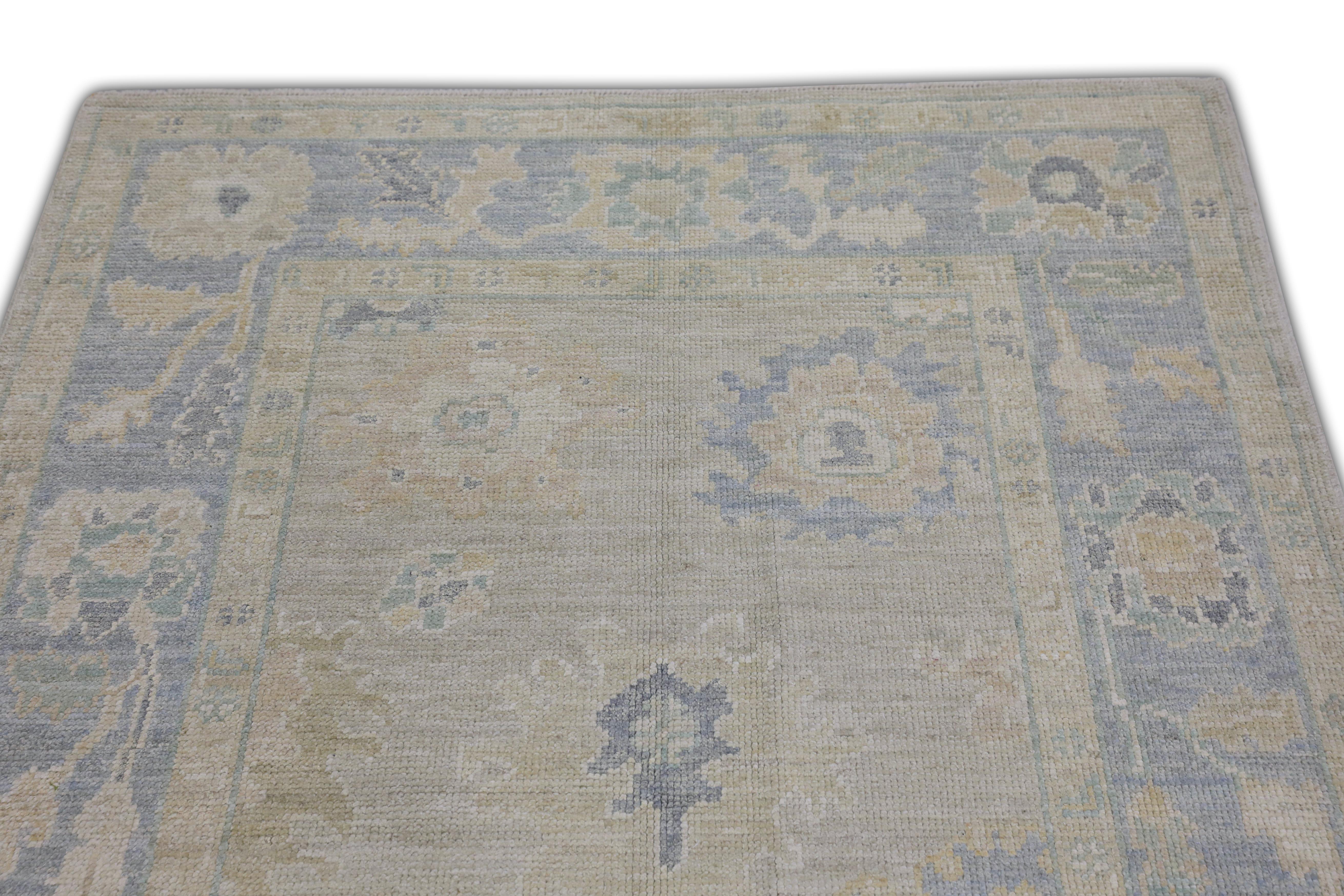 Modern Handwoven Wool Turkish Oushak Rug 4'1