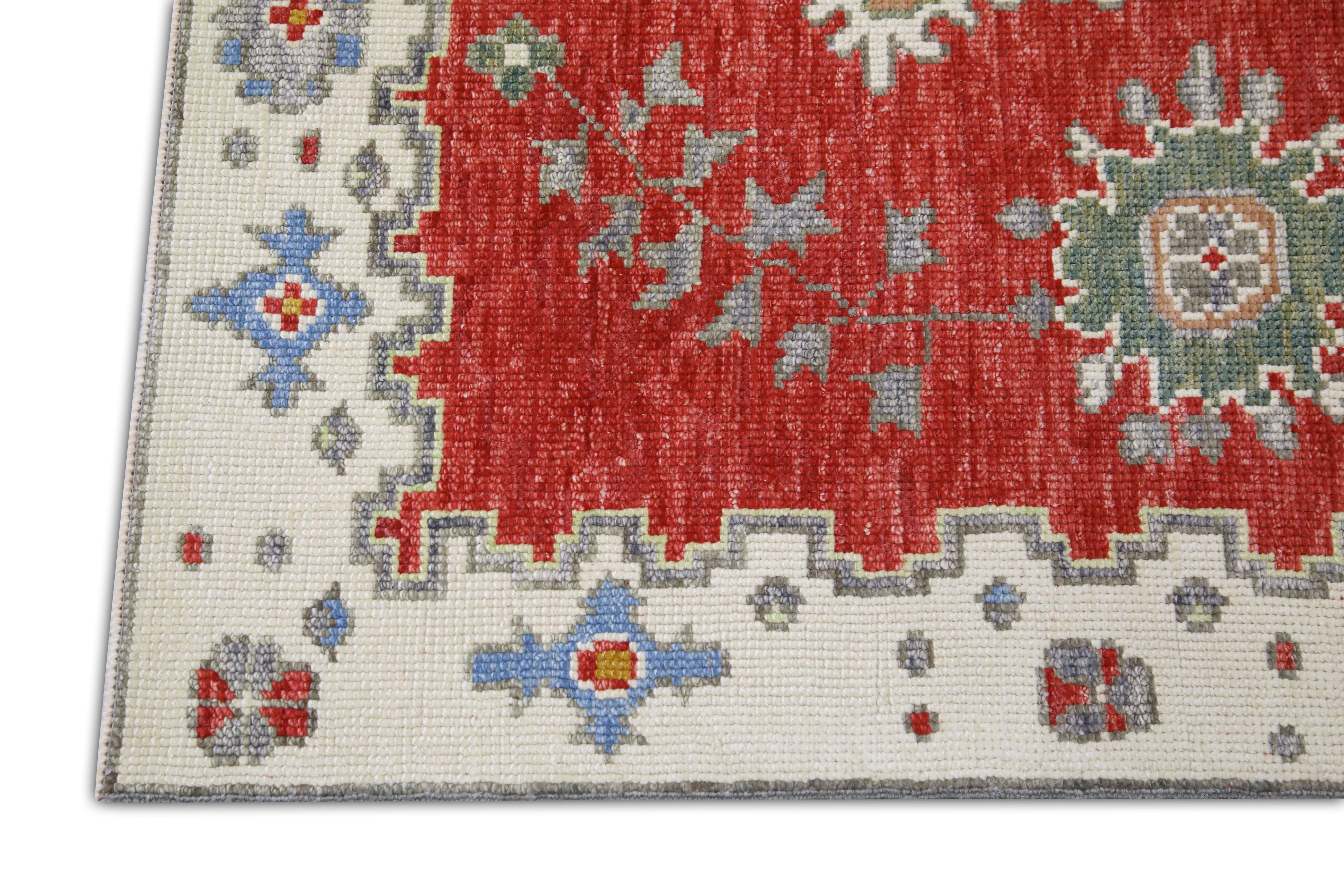 Contemporary Handwoven Wool Turkish Oushak Rug 8'11