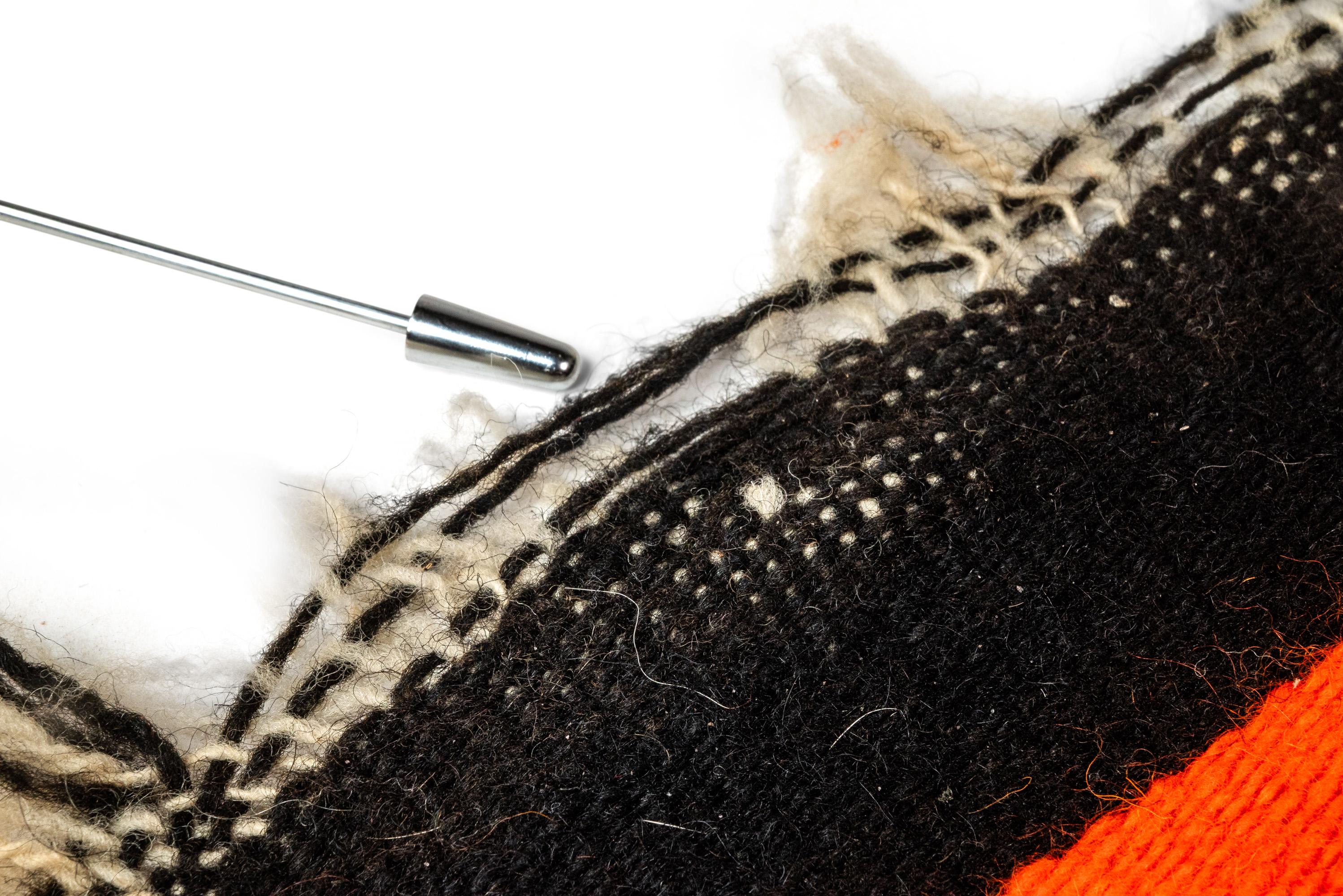 Handgewebte Satteldecke aus Wolle Wandteppich oder Küchen-/Badematte, USA, um 1950 im Angebot 4