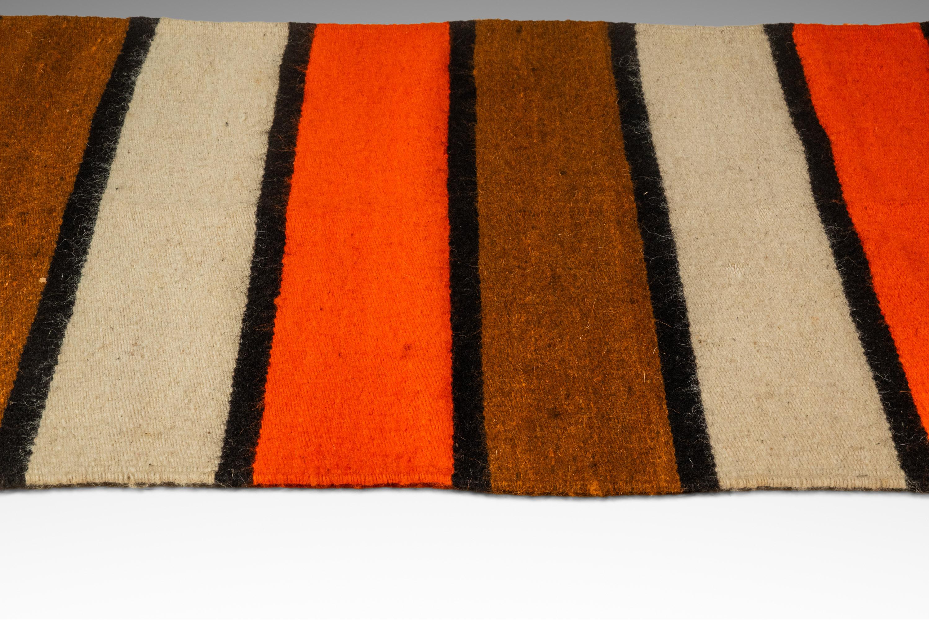 Handgewebte Satteldecke aus Wolle Wandteppich oder Küchen-/Badematte, USA, um 1950 im Angebot 1