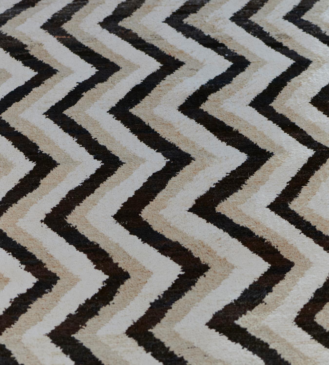 Hand-Knotted Handwoven Zig-Zag Turkish Style Wool Deco Rug For Sale