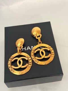 hanel Vintage XL Gold Chanel Paris CC Logo baumeln Clip auf Ohrringe