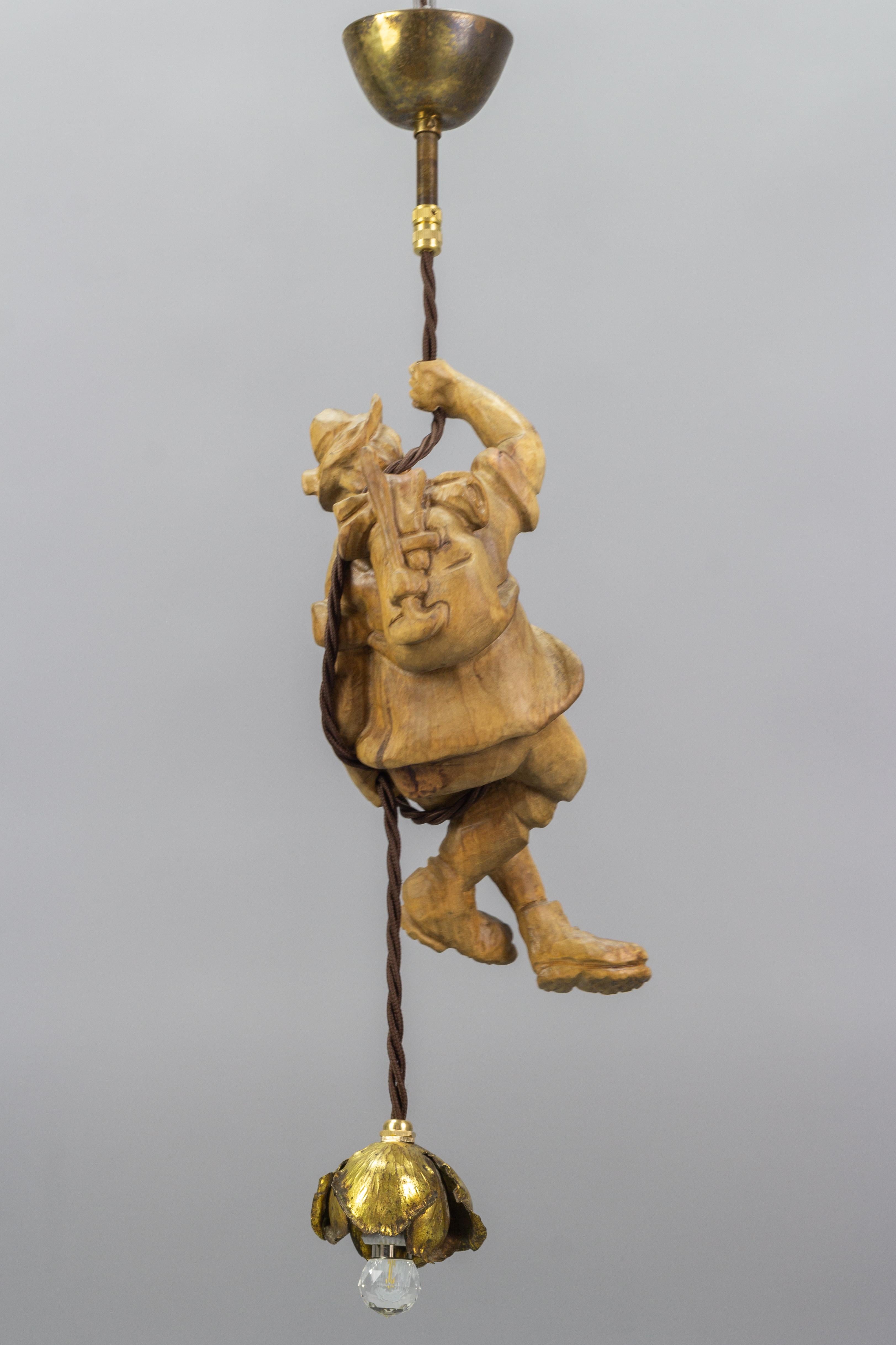 Hanging Brass Light Fixture with a Wooden Figure of a Mountain Climber In Good Condition For Sale In Barntrup, DE