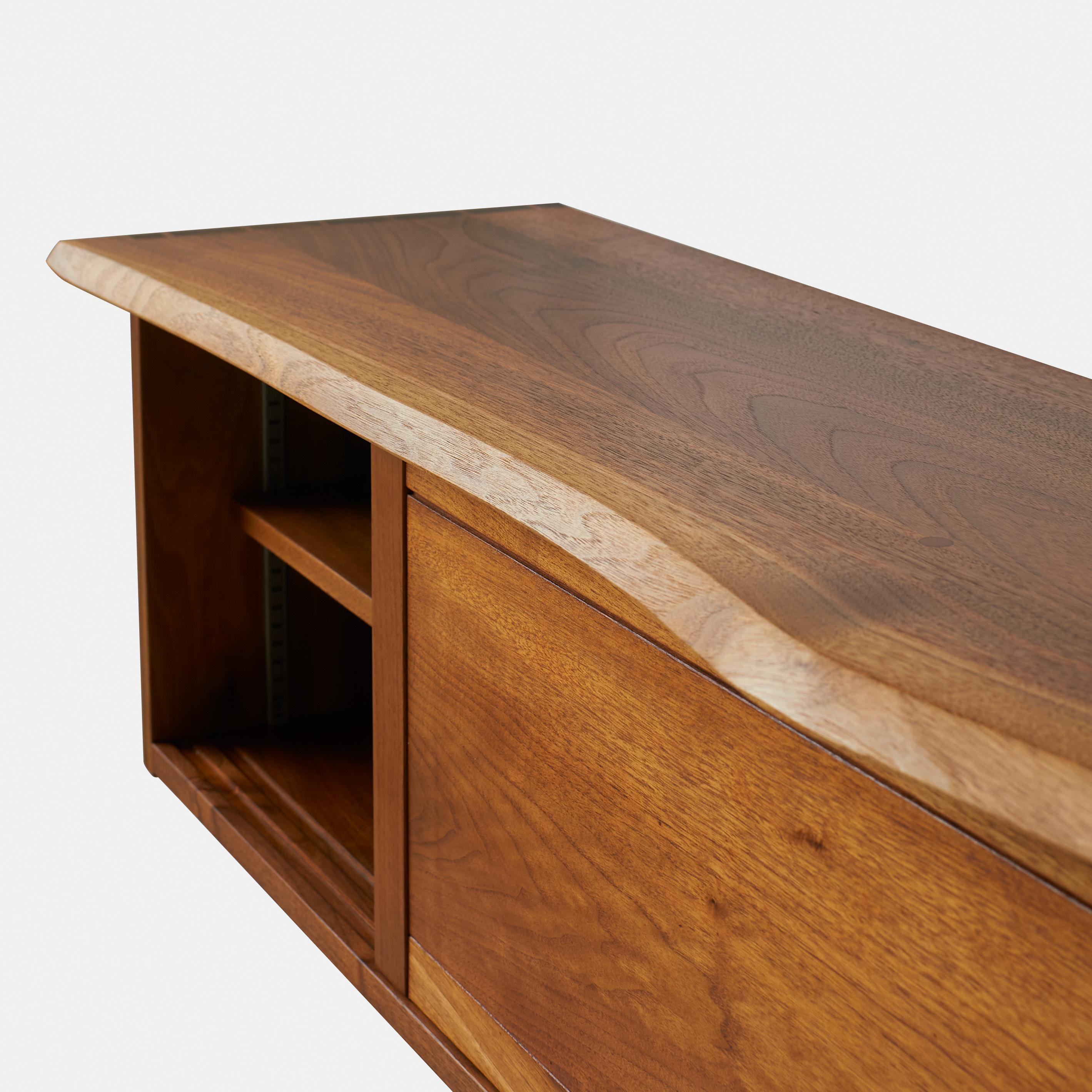 Hanging Cabinet by George Nakashima In Excellent Condition For Sale In San Francisco, CA