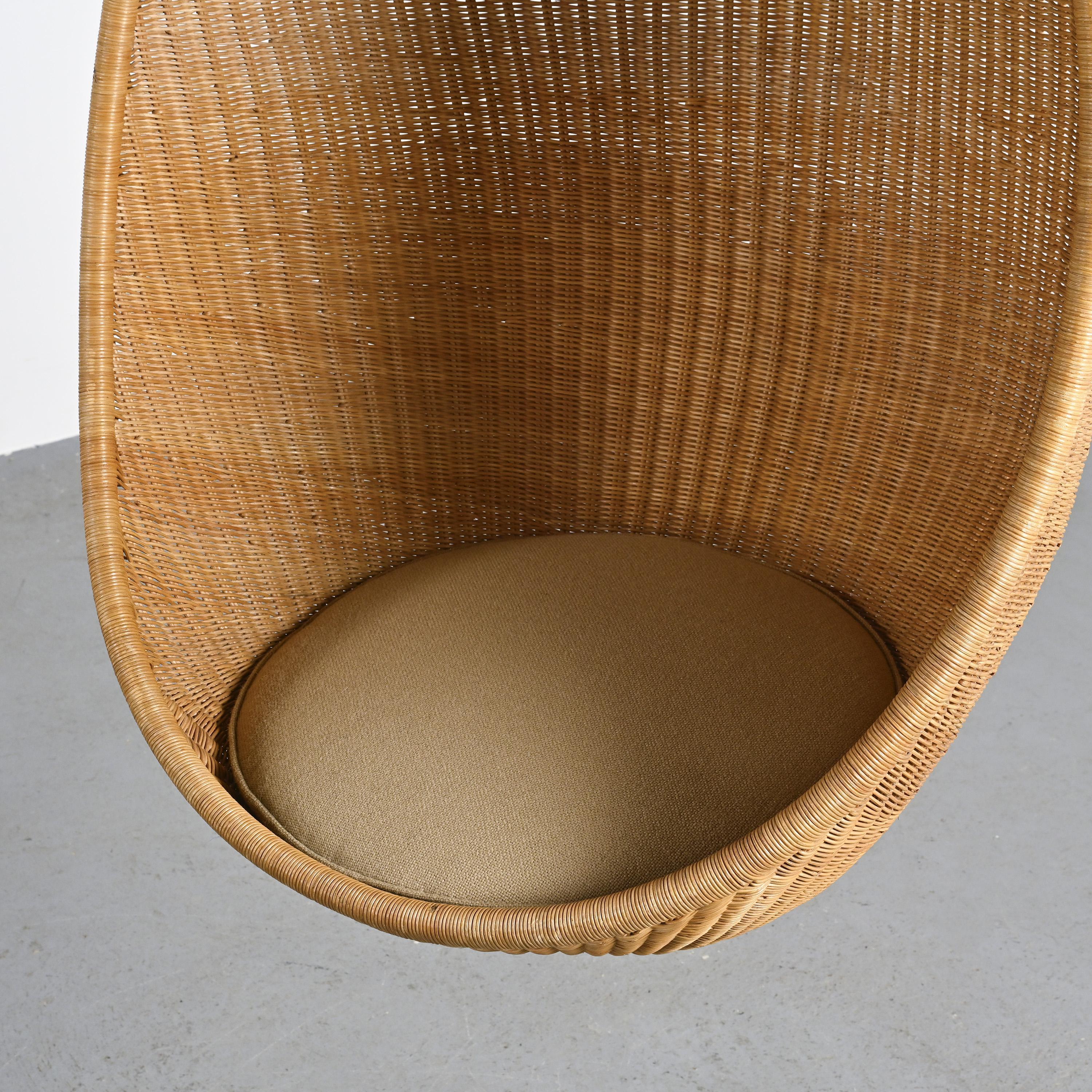 Rattan Hanging chair a.k.a the 