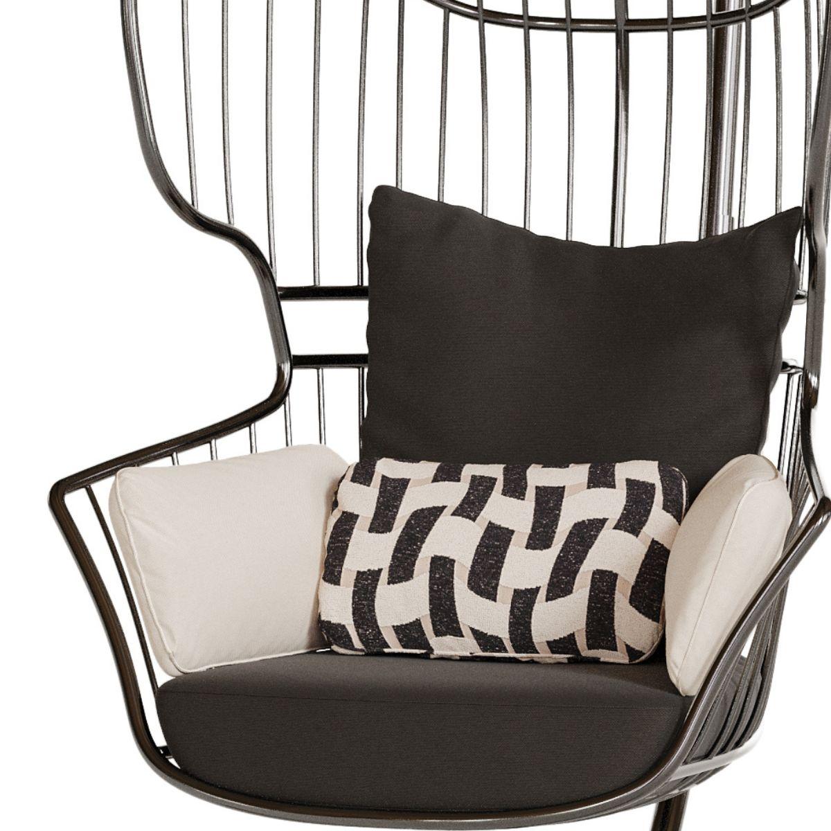 Nodo Hanging Chair 

The Nodo Hanging Chair with Base combines durability with elegance, crafted from a coated stainless steel frame for optimal strength and outdoor resistance Its golden accents bring an air of subtle sophistication, infusing