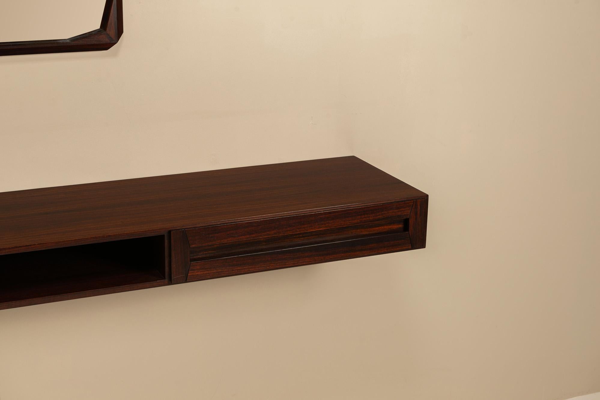 Hanging Console and Mirror by Dino Cavalli for Tredici, Italy 1960s In condizioni buone in vendita a Hellouw, NL