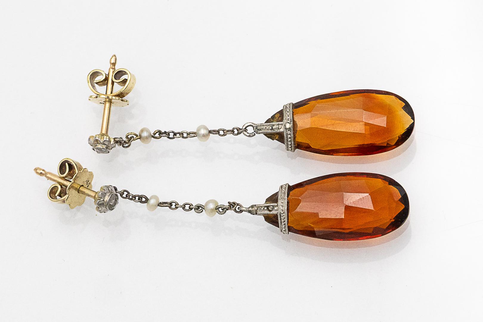 Art Deco Hanging earrings with citrines, diamonds and pearls. For Sale