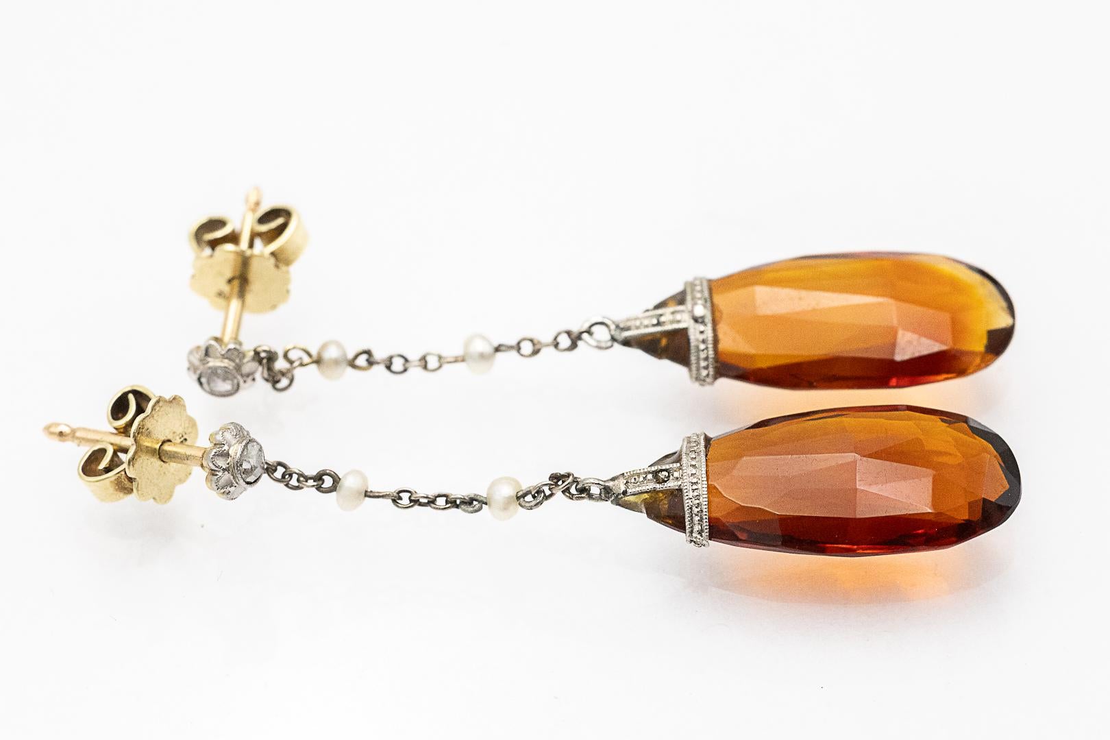 Pear Cut Hanging earrings with citrines, diamonds and pearls. For Sale