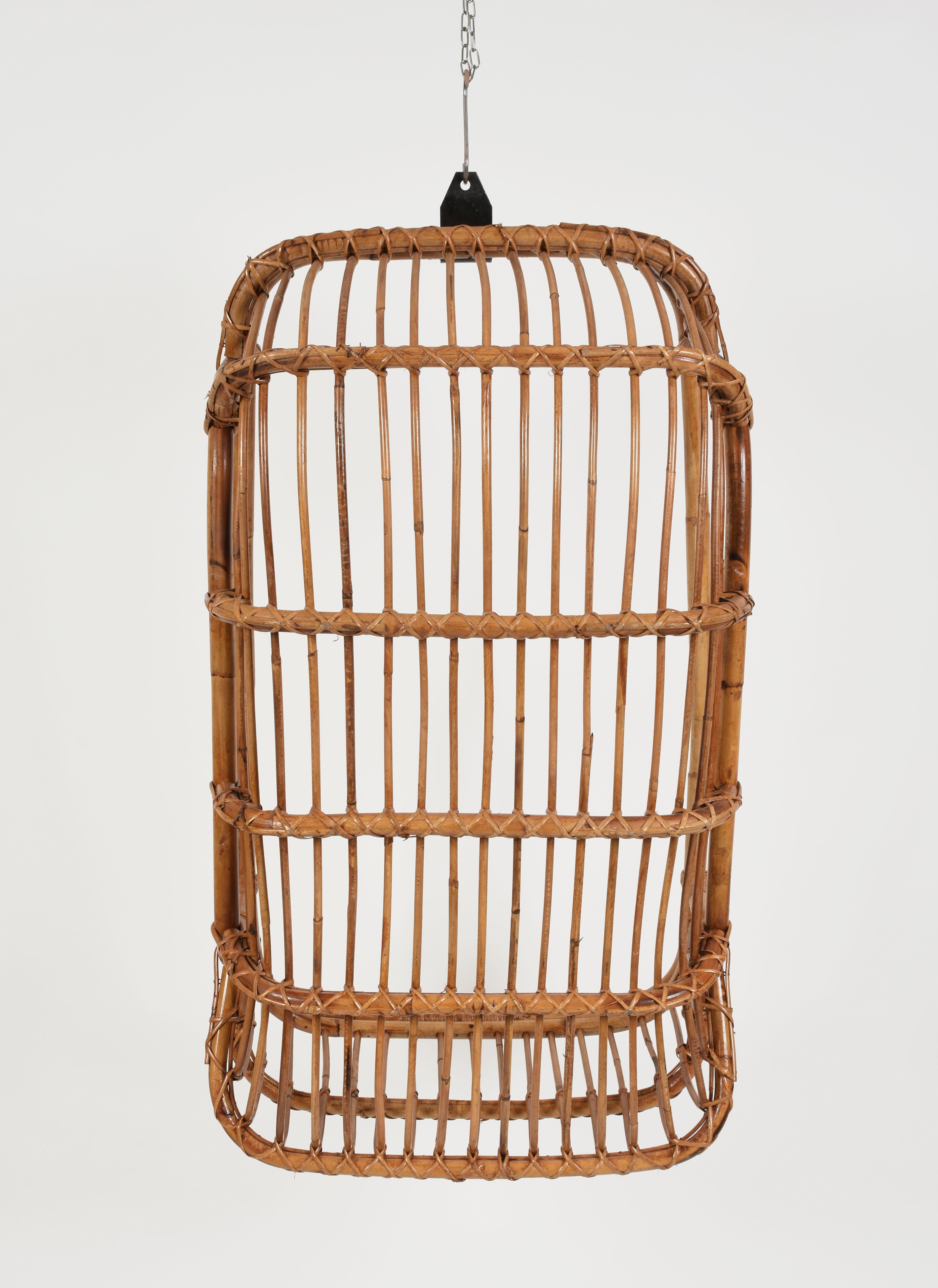 Hanging Eggshaped Midcentury Rattan and Bamboo Italian Armchair, 1970s 4