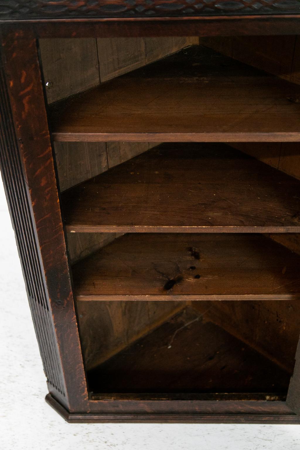 Mid-18th Century Hanging English Oak Corner Cupboard For Sale