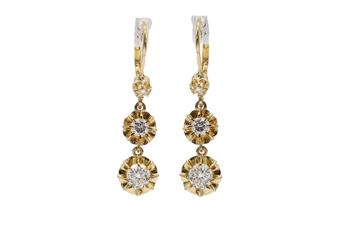 Boucles d'oreilles pendantes en or avec des diamants d'environ 1,00ct, France, milieu du 20e siècle en vente 1